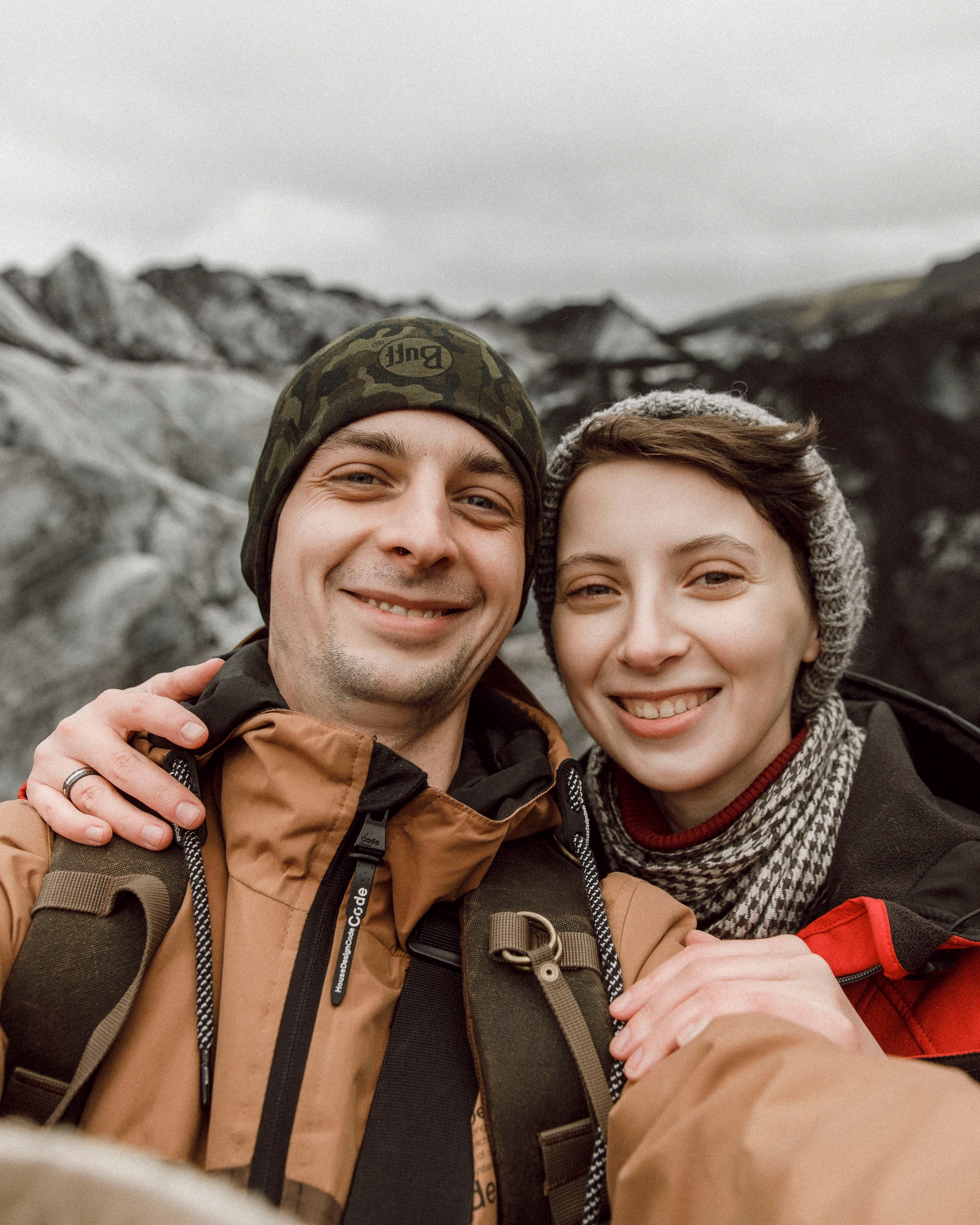 A picture of elopement photographers with a beautiful background
