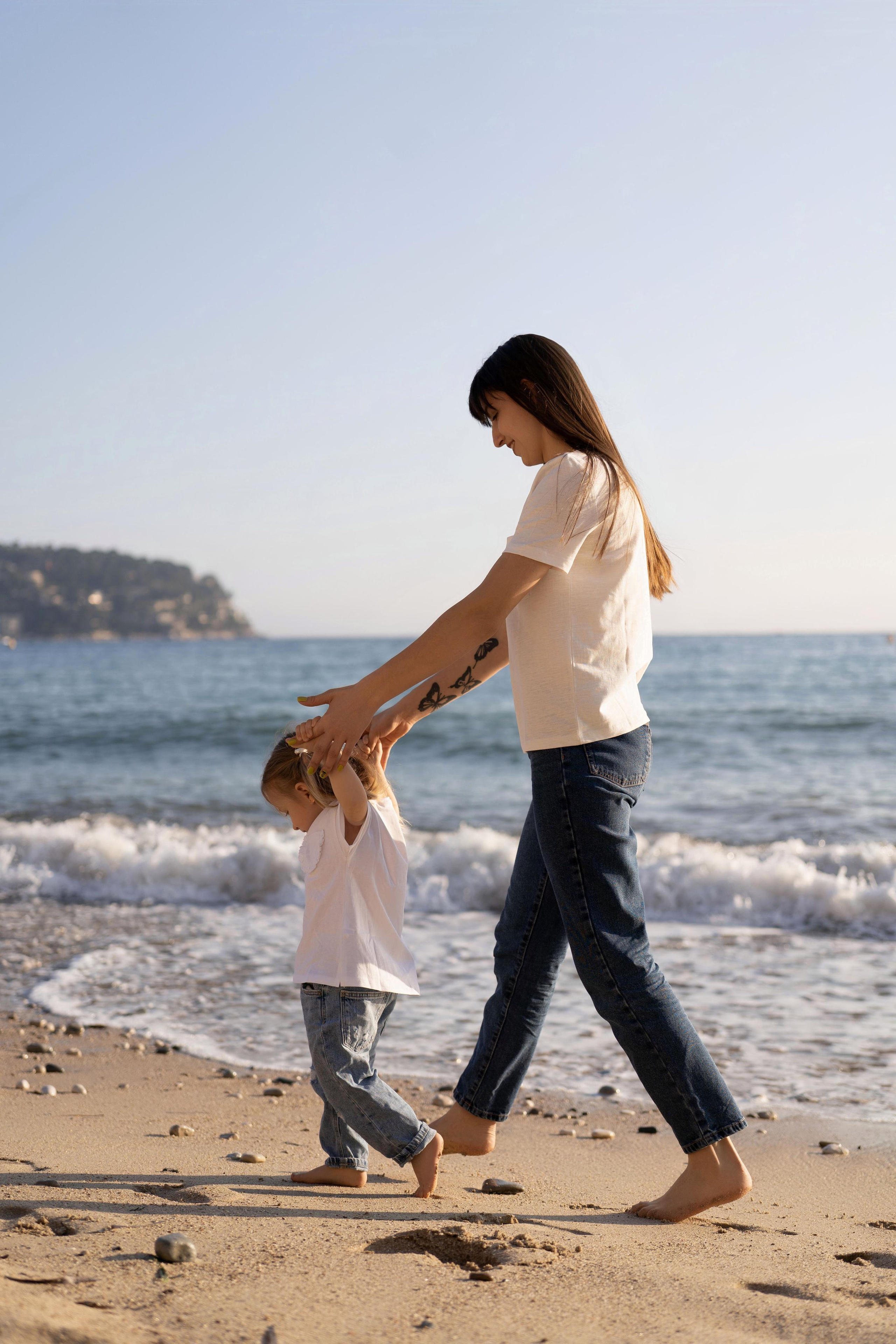 « незабываемые мгновения Анны и Софии у моря »