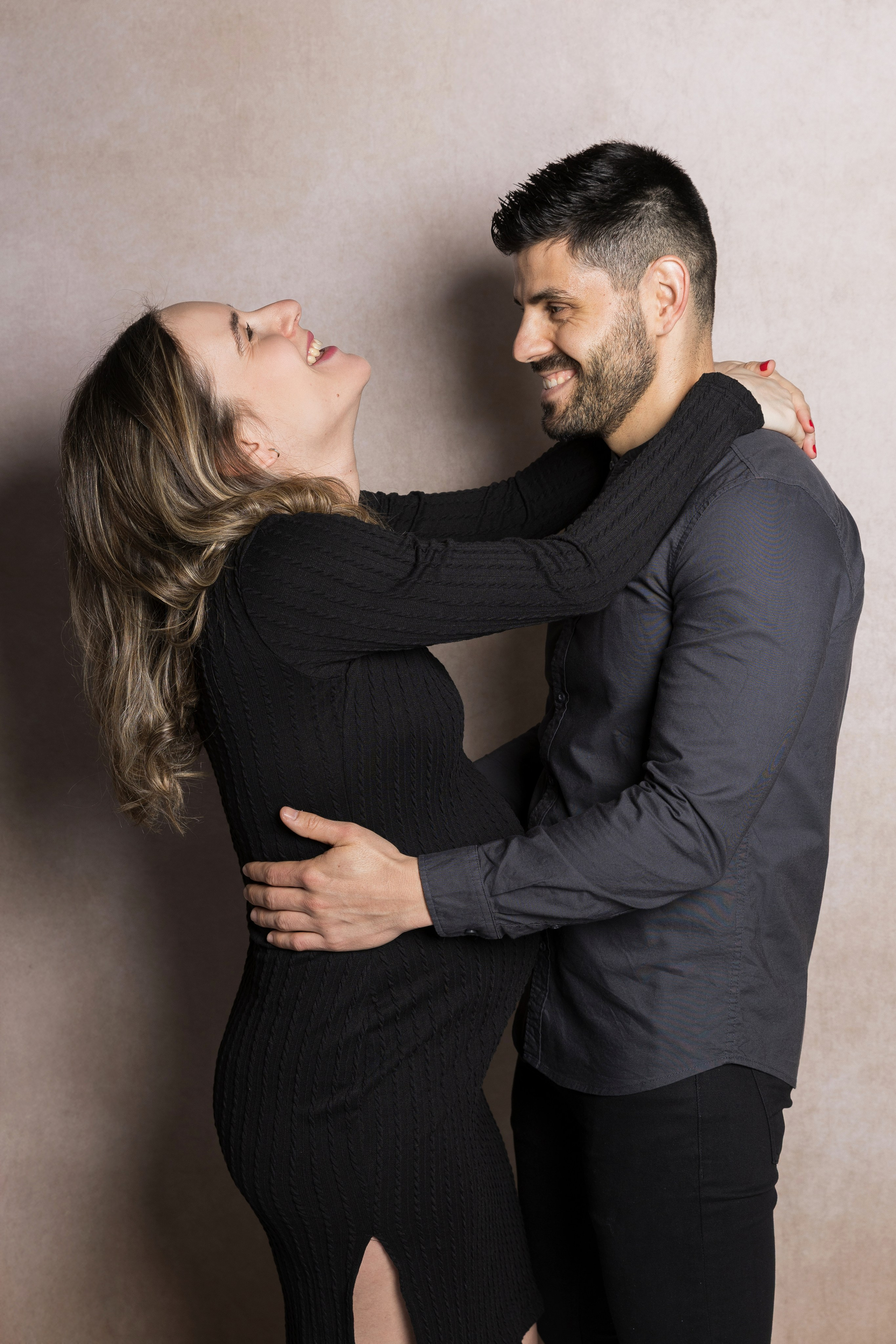 «Unscripted – Sesiones Fotográficas Únicas y Espontáneas | Rainbox». Rainbox Estudio de Fotografía