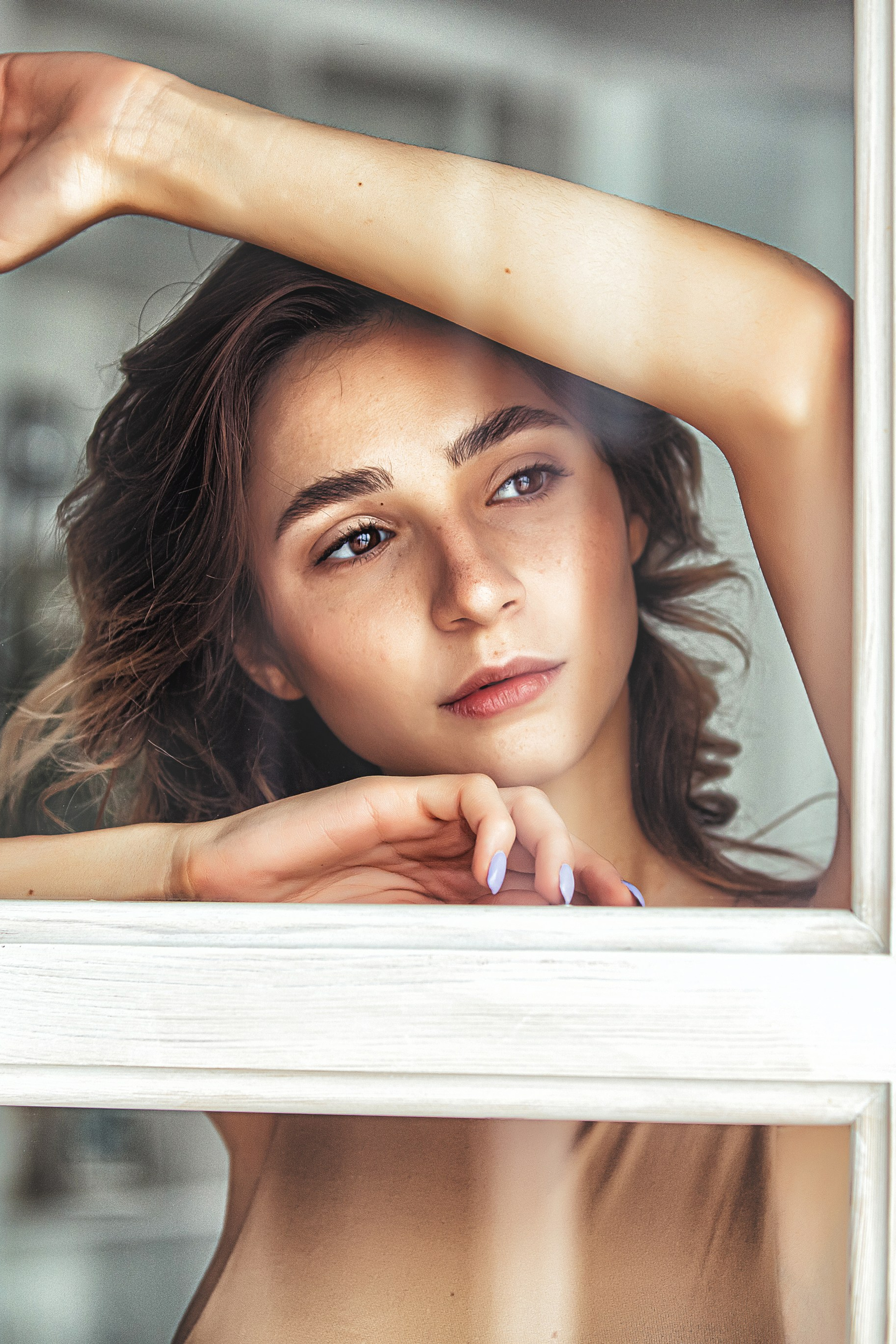 Charme doux: Séance photo conceptuelle en tons beige. Photographe professionnelle de la ville d’Auxerre - Ekaterina Mathieu