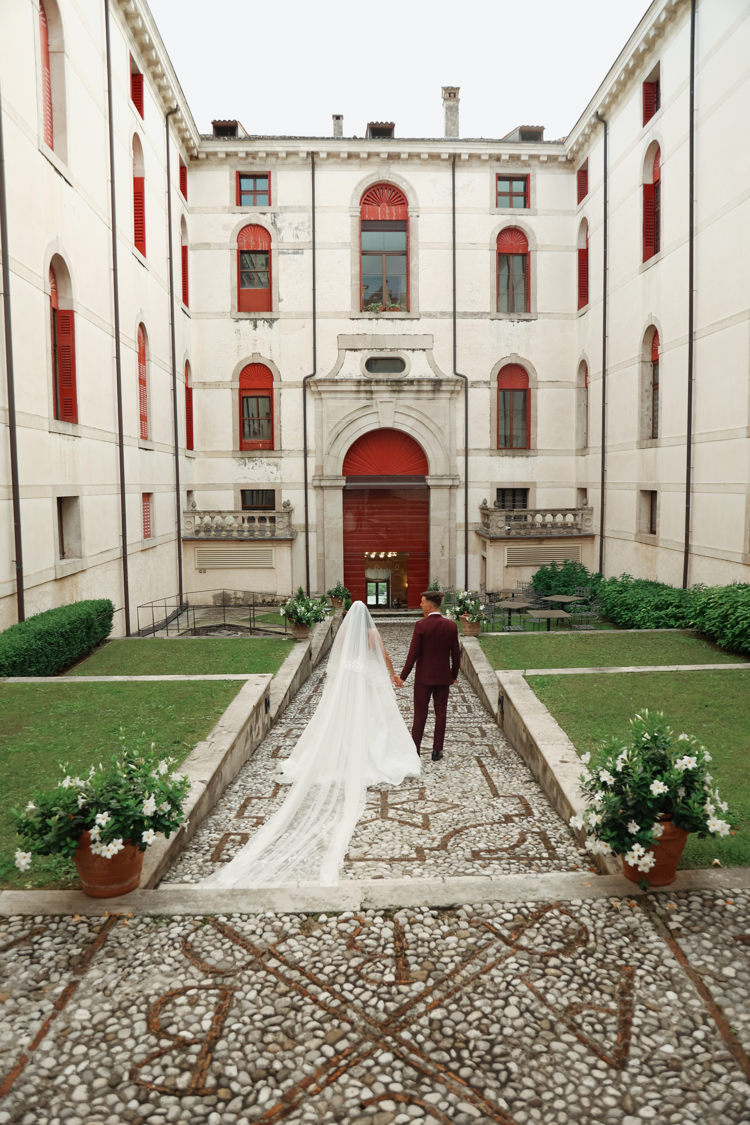 An American Wedding at CastelBrando