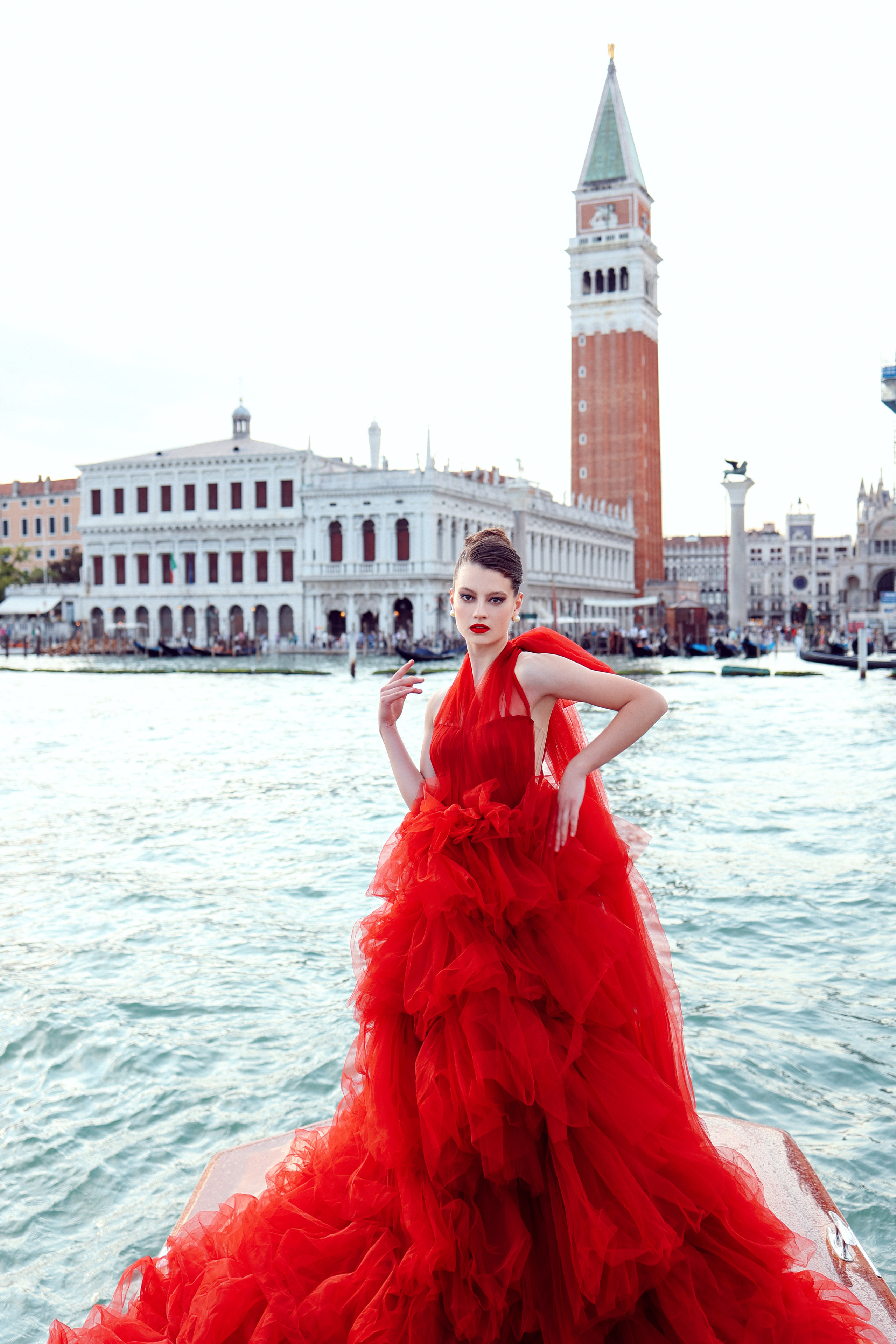 Rent dresses + photo shoot