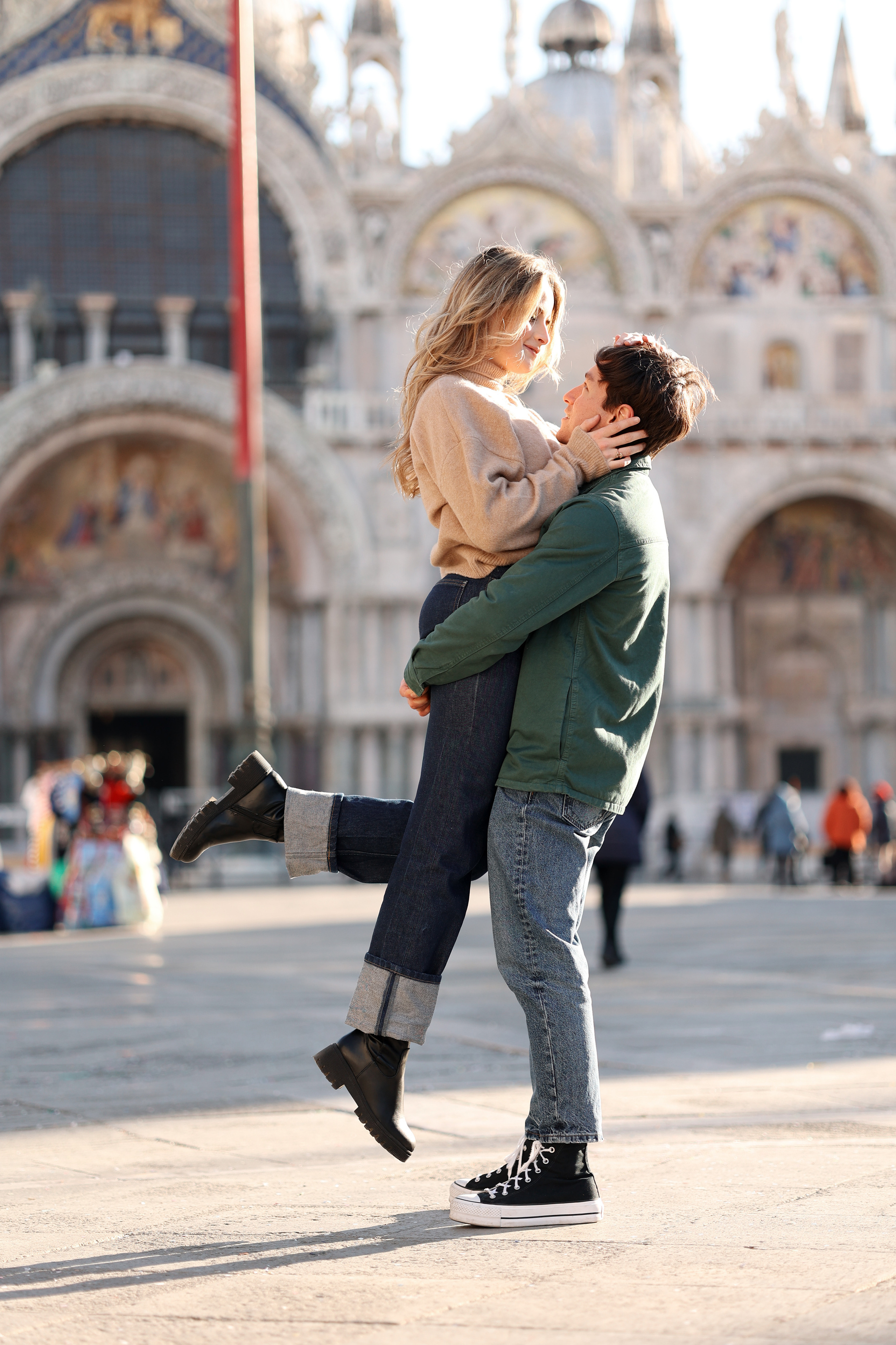 One and a thousand kisses in Venice