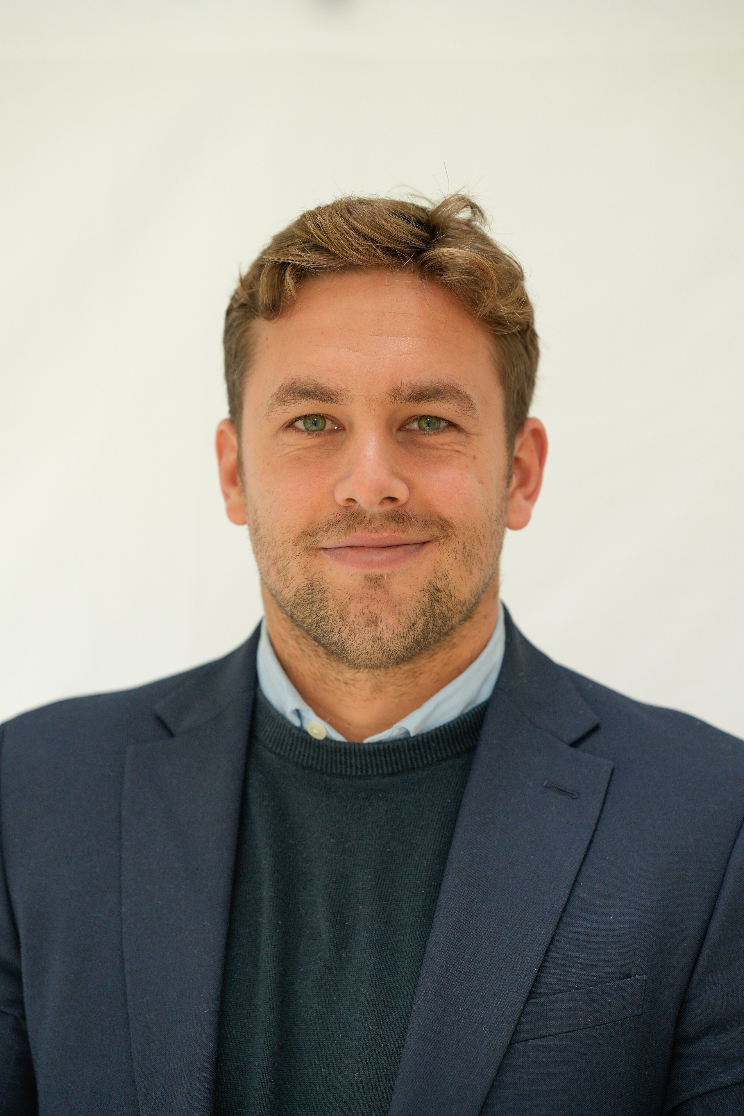 Radiant Confidence: Boudoir Photography in Birmingham. Creative Family, Brand, Boudoir and Wedding Photographer in Solihull & Birmingham Irina Zoteeva