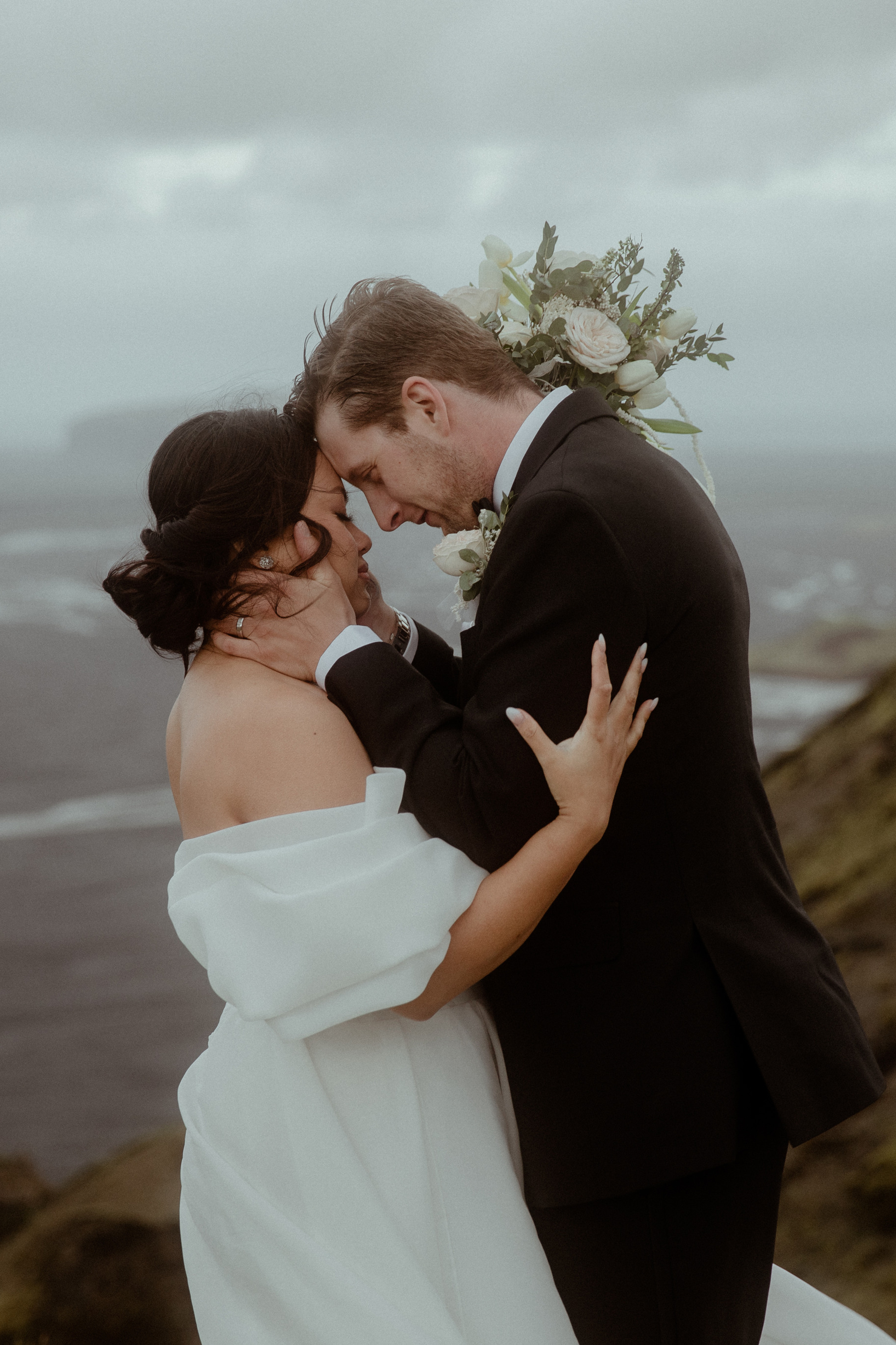 Reviews about Iceland wedding photographer. Iceland elopement photographer & videographer