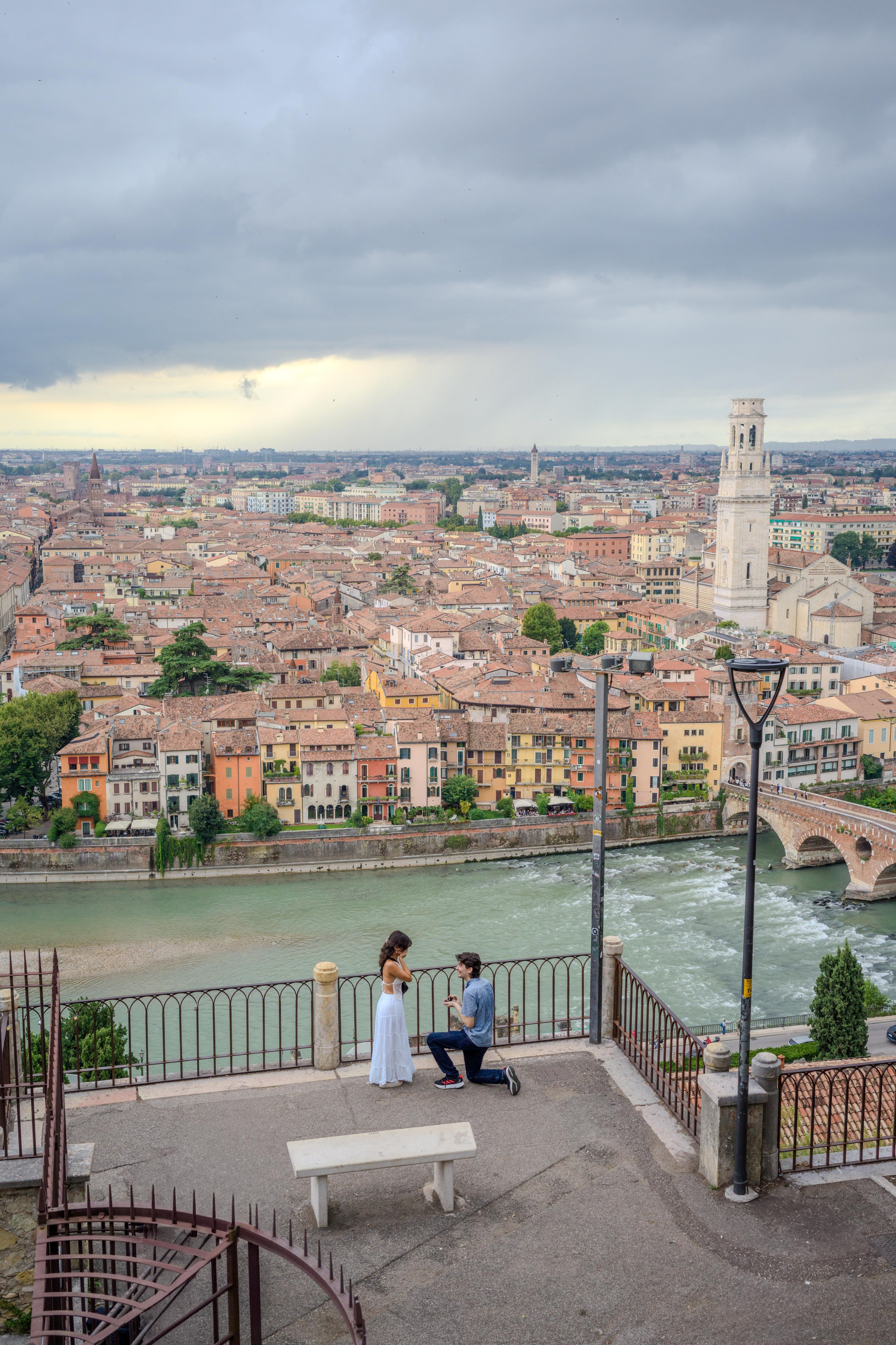Romantic couple photographed during engagement in Verona.