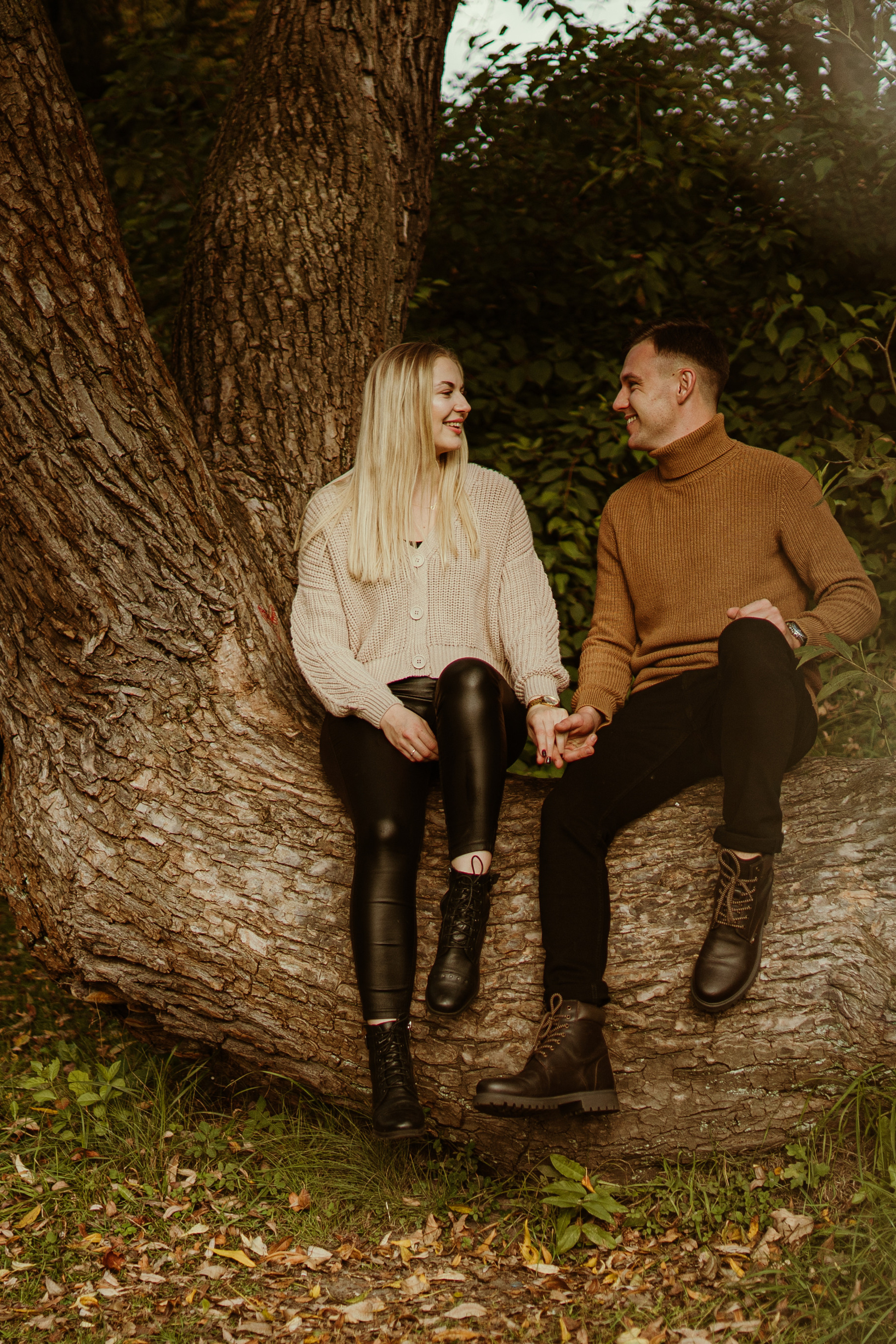 Sesja narzeczeńska Weroniki i Sebastiana. Karkowskafoto - fotografia miłości