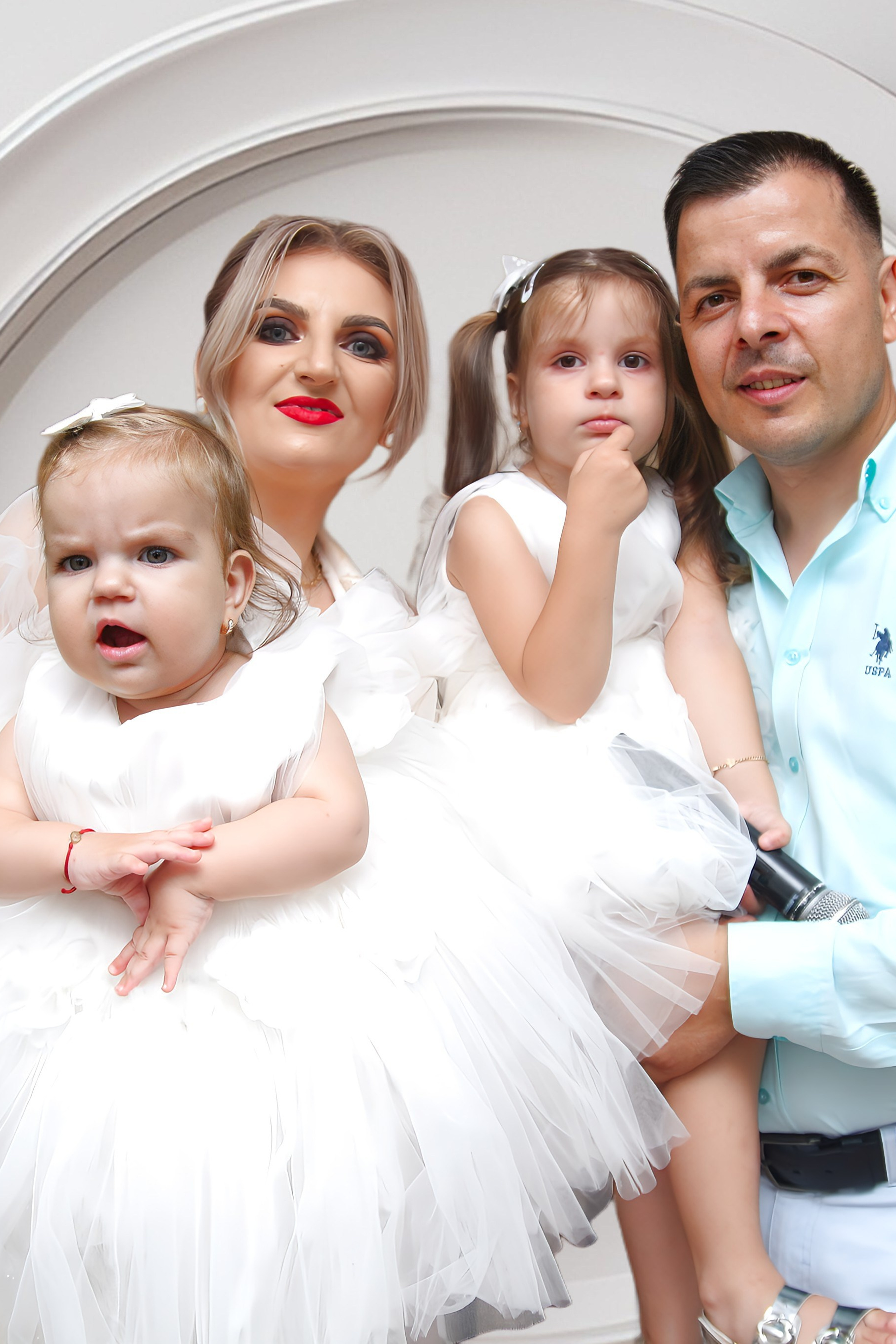 BYZO MEDIA. PETRU BYZO - family and children photographer in ROMANIA