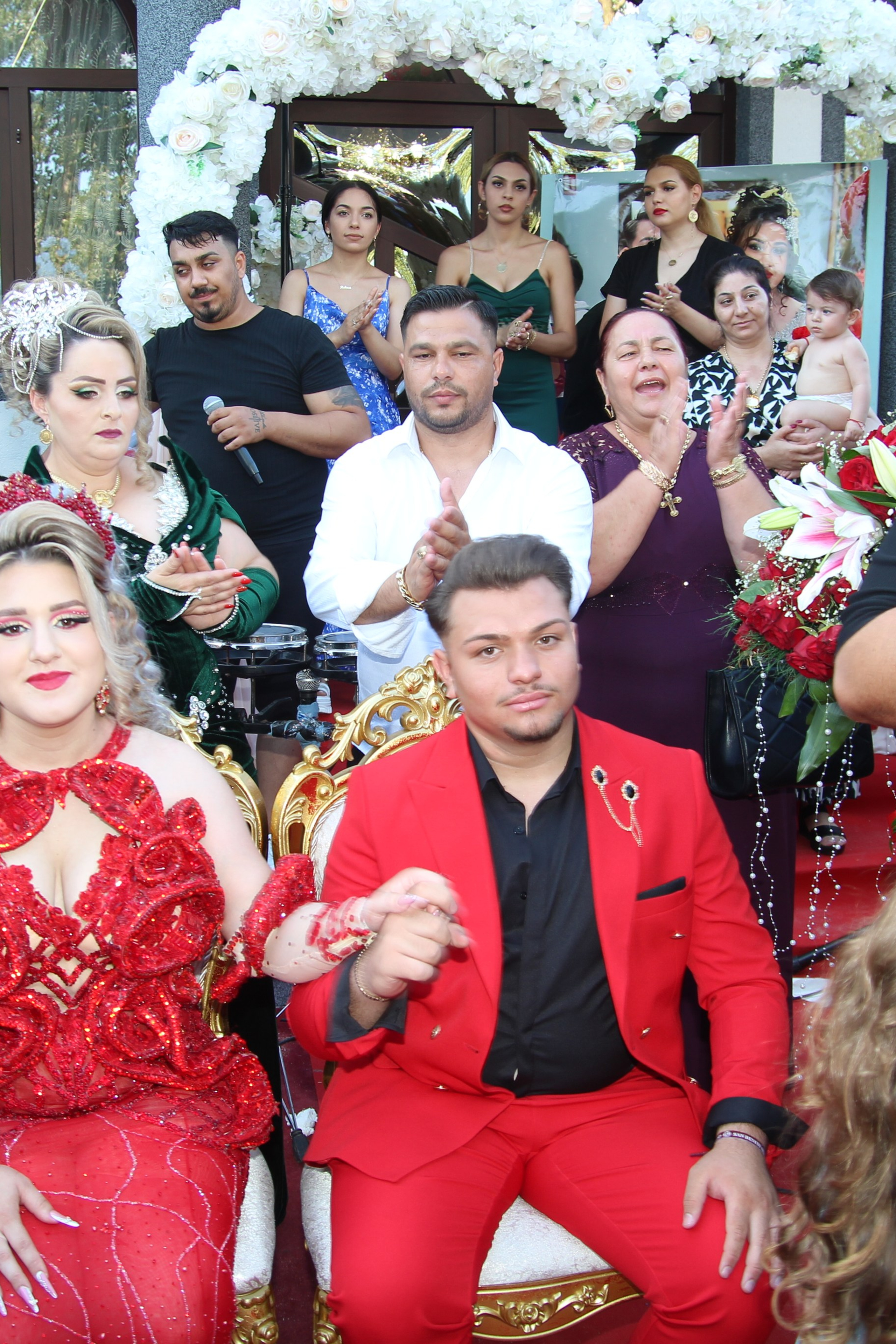 BYZO MEDIA. PETRU BYZO - family and children photographer in ROMANIA