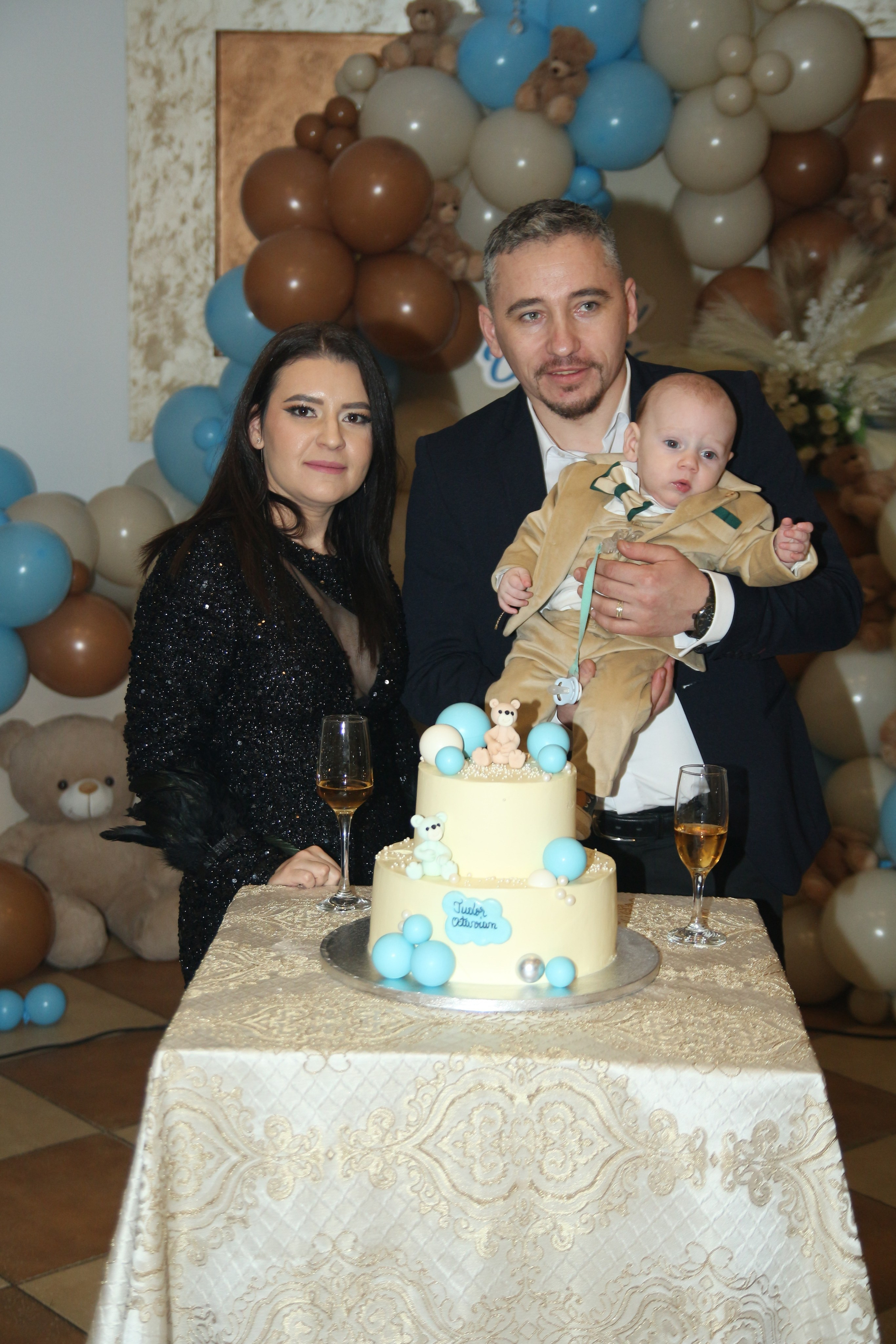 BYZO MEDIA. PETRU BYZO - family and children photographer in ROMANIA