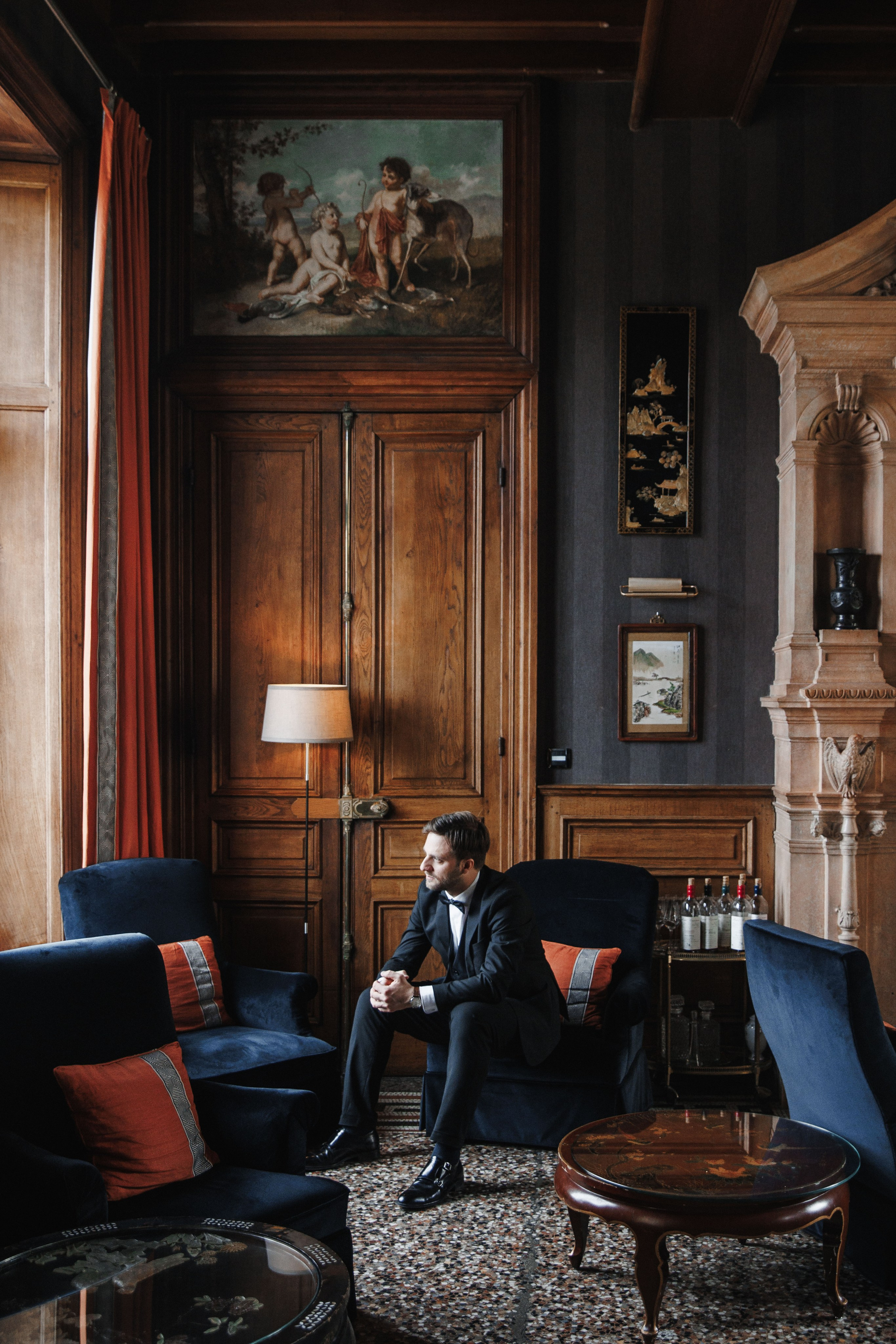 Sophisticated portrait of a groom seconds before the big day starts