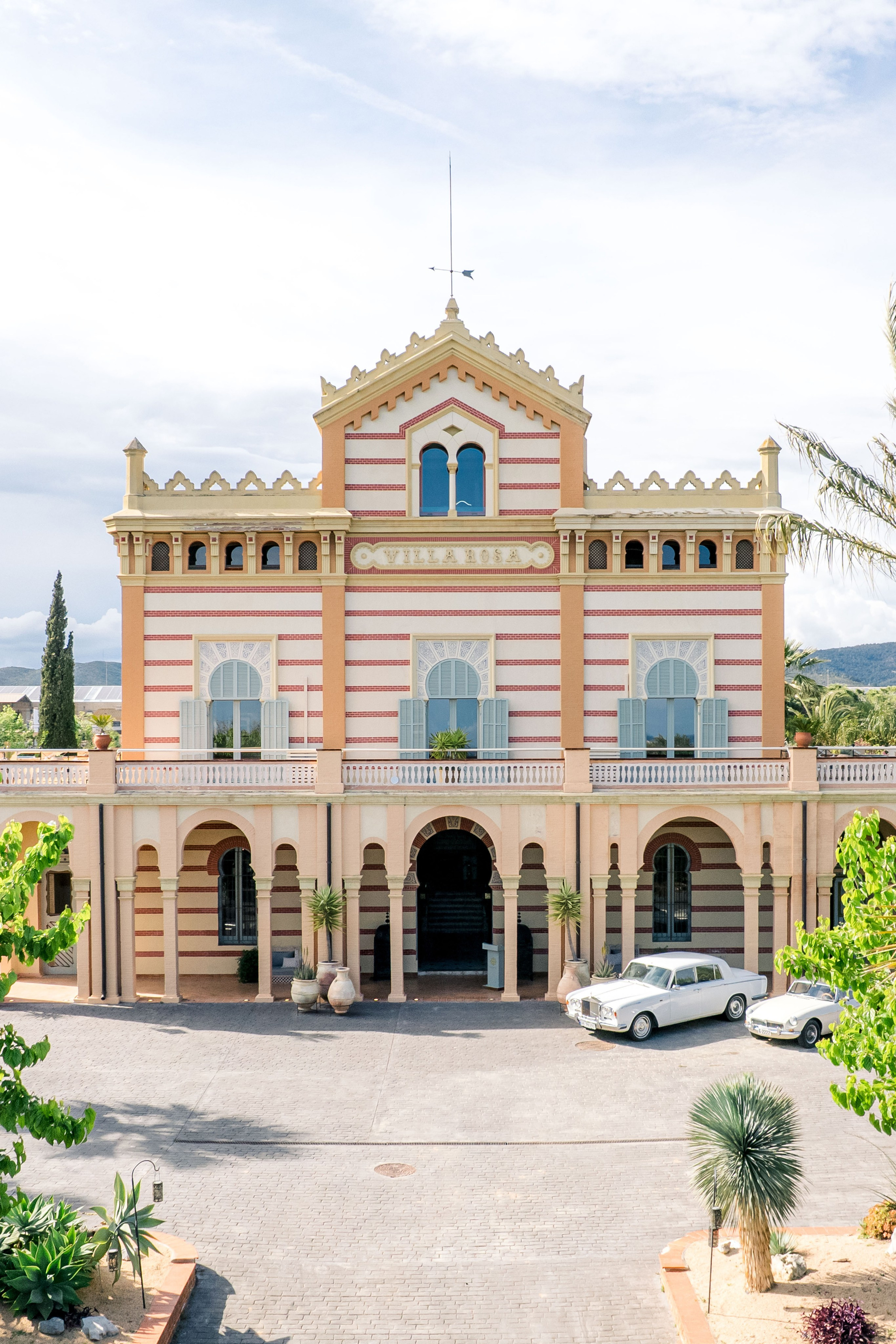 The facade of an elegant wedding venue near Barcelona 
