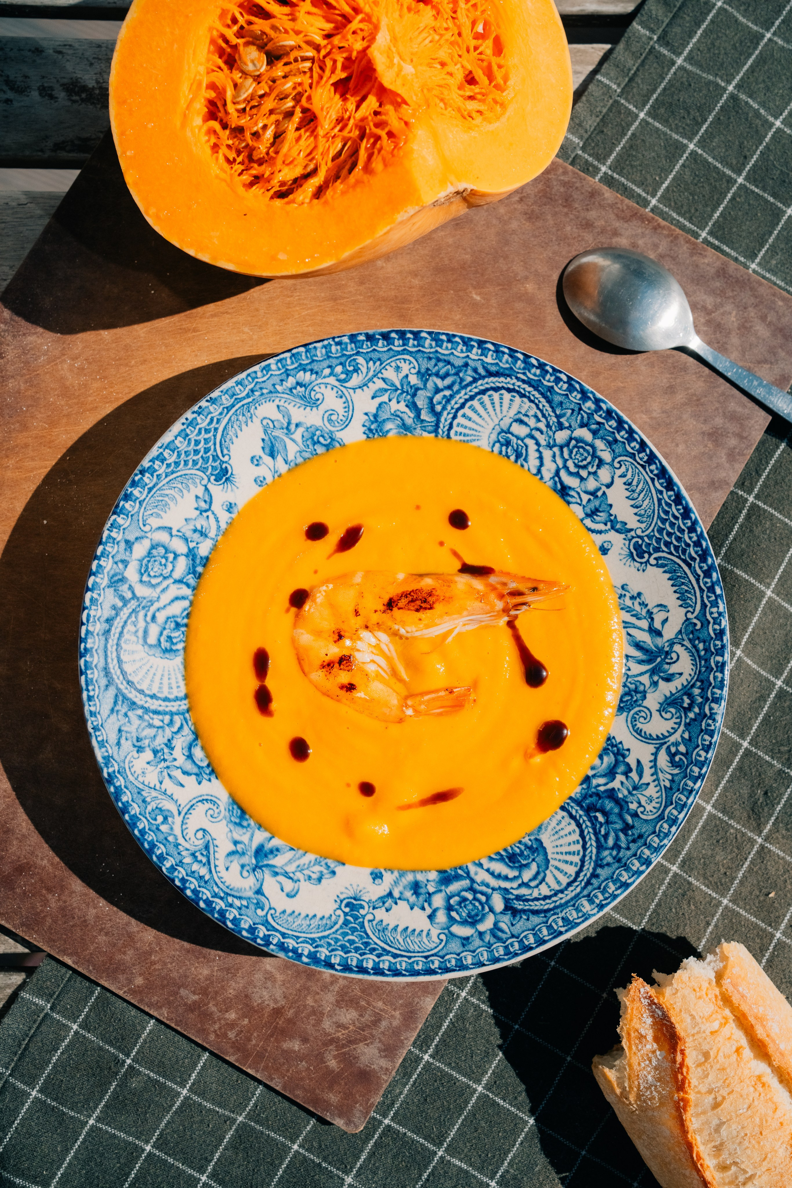 Autumn pumpkin soup with shrimps