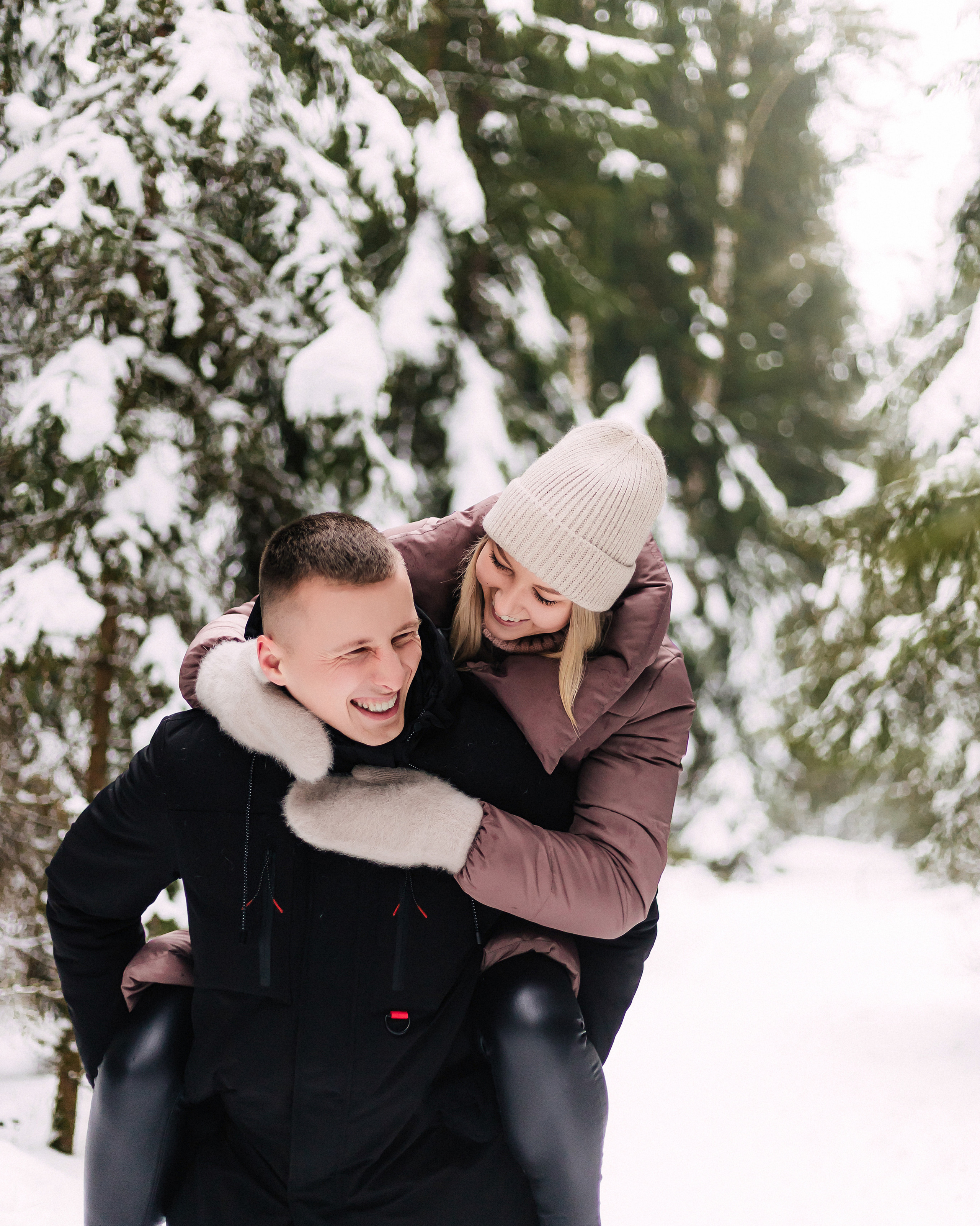 The forest story of Veronica and Sasha.