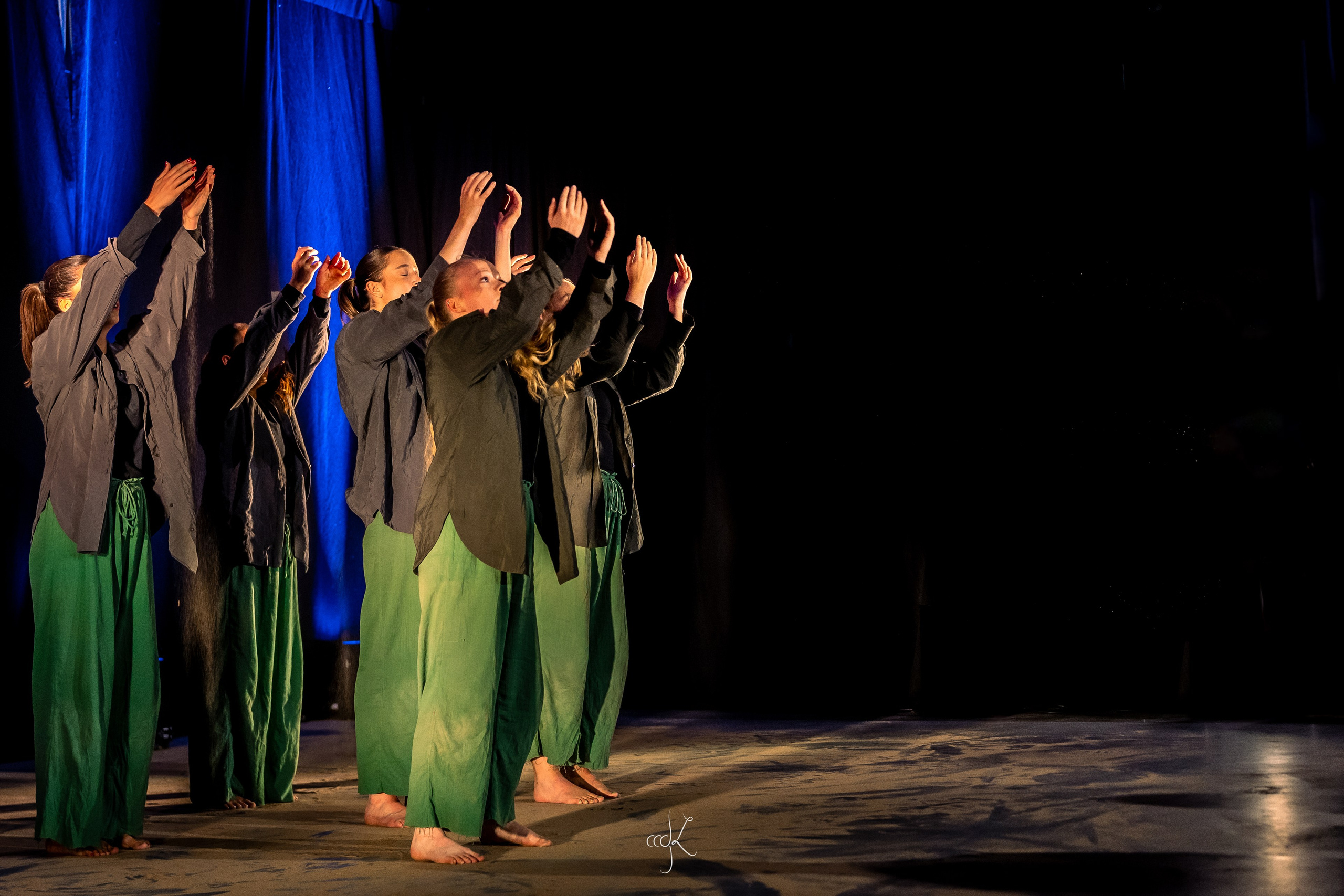 Stories. Expect Miracles Photography by Kate & Andrew