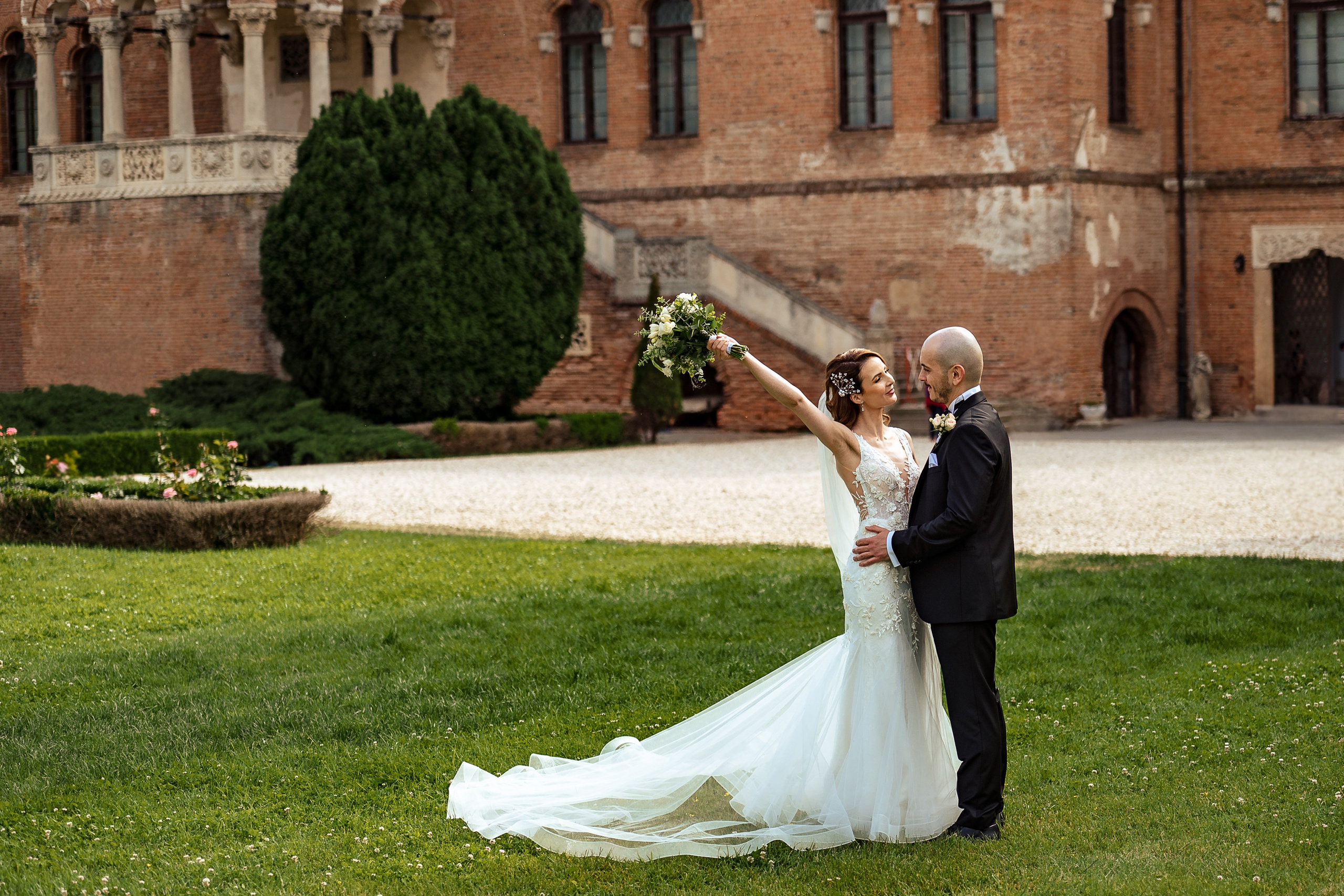 Galerii foto. Claudiupaunica.ro