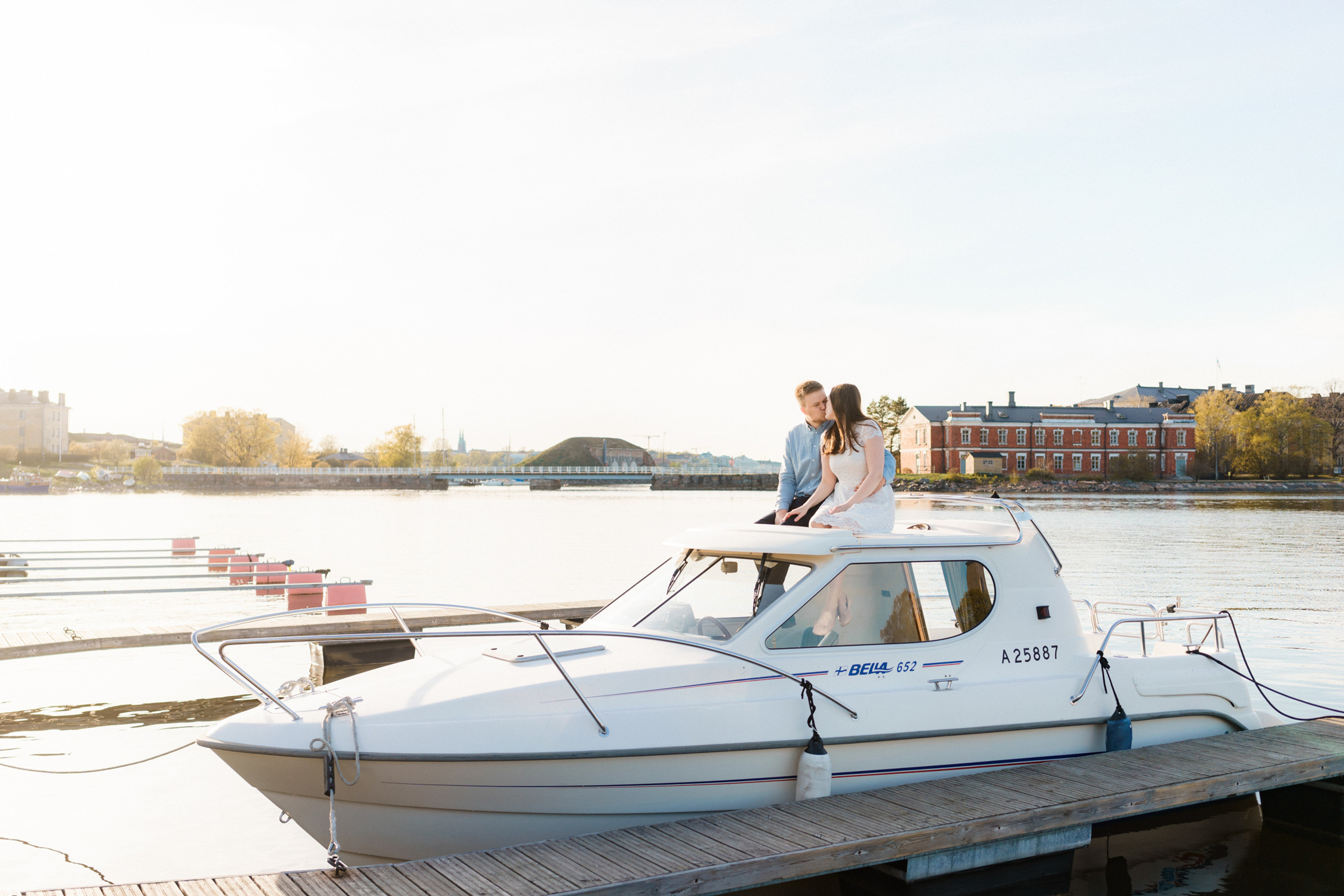 Anita&Matias pariskuntakuvaus Suomenlinnassa
