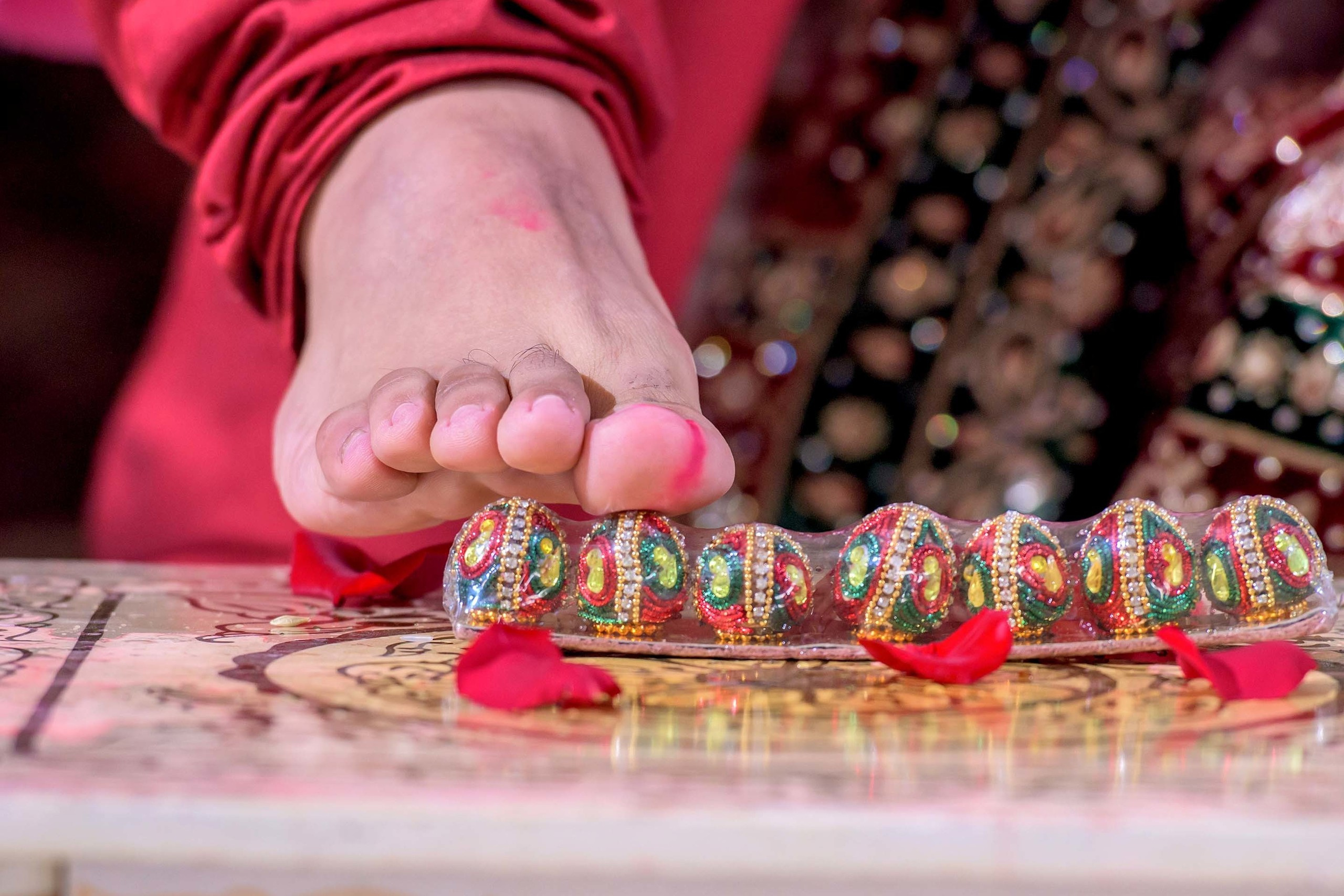 Wedding photographer Kelham Hall Newark UK Nikon D850 Hindu Religious ceremony 