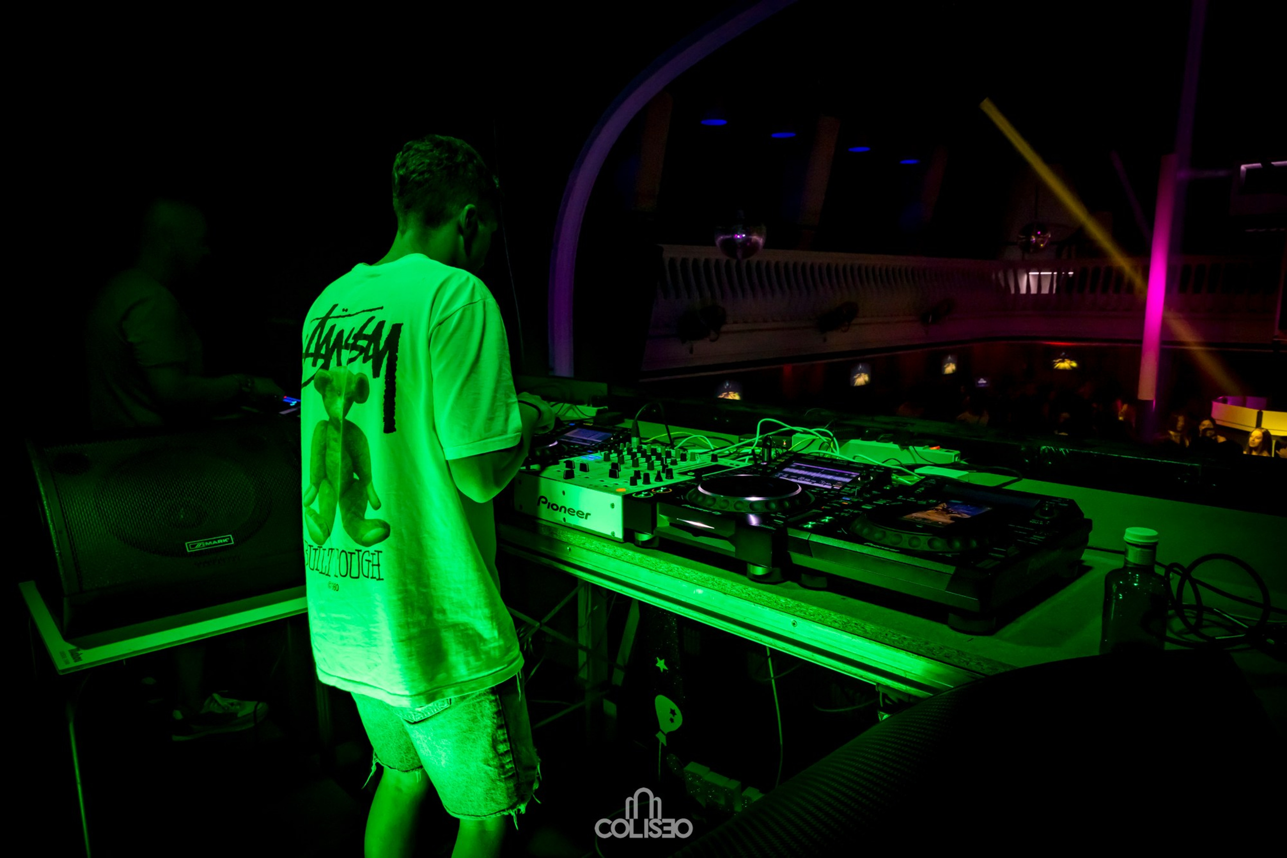 Descarga fotográfica de eventos. RabelByCris Fotógrafa en Coruña de Eventos, sesiones, mascotas