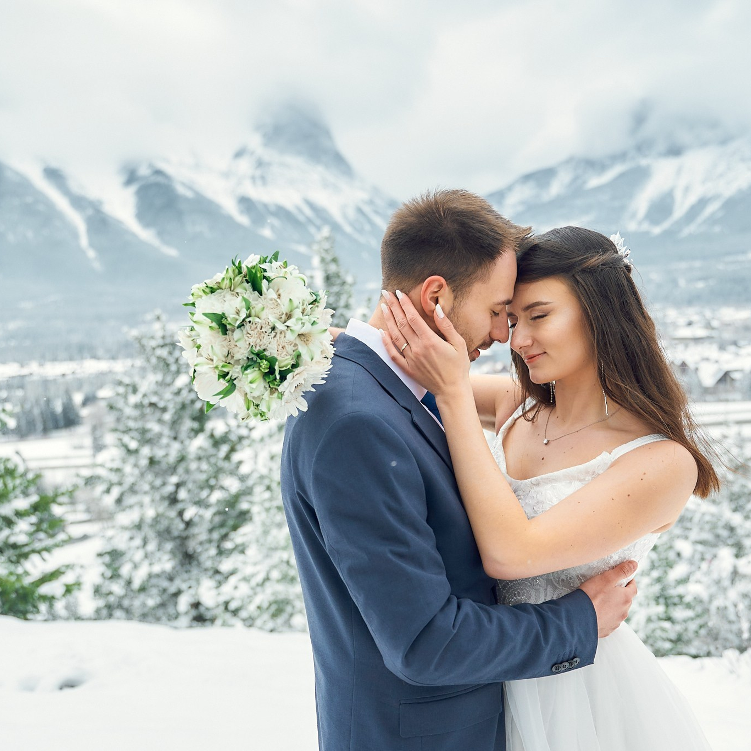 Lil sneak peek from Michael and Anna wedding.