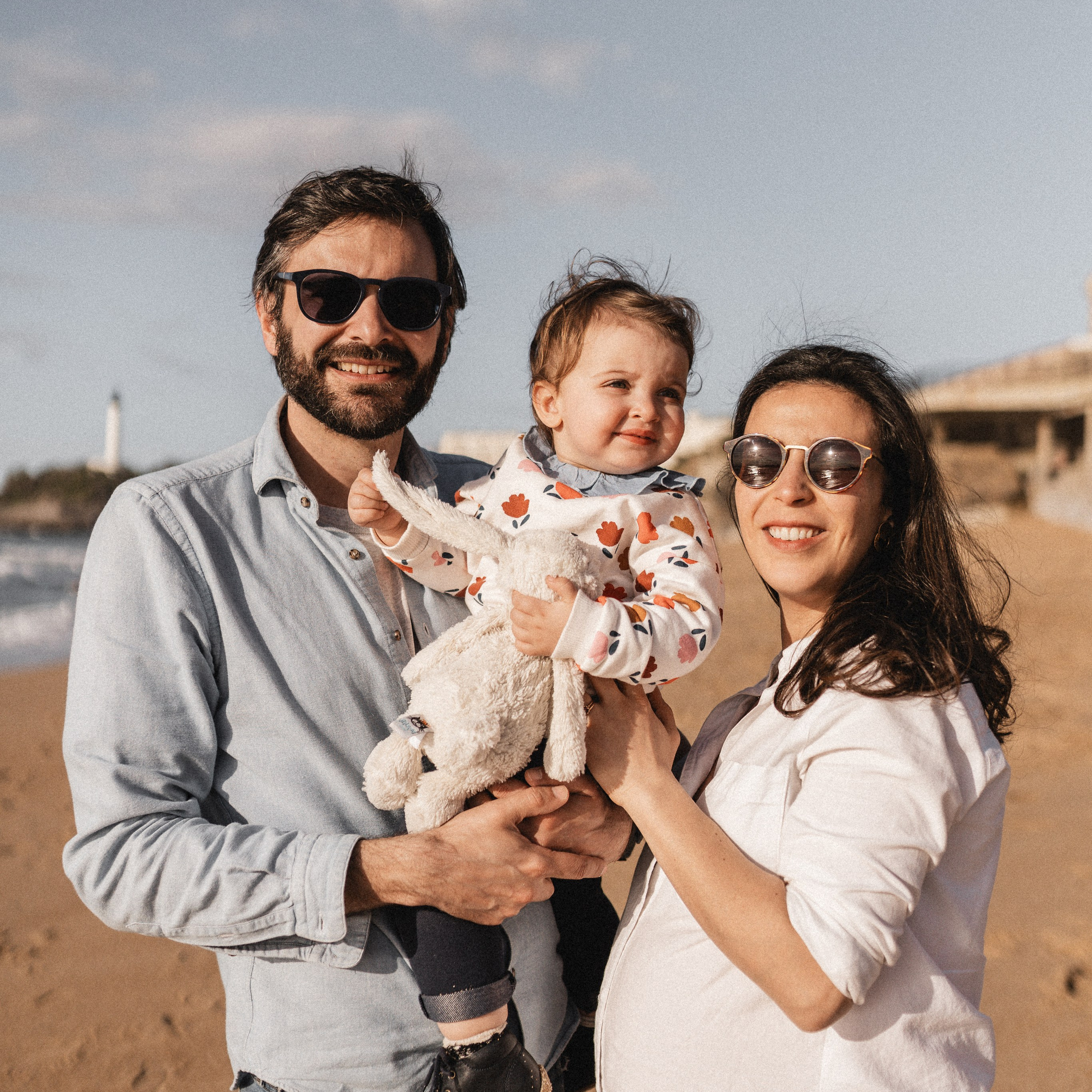 Photographe pays basque biarritz sud ouest france photo shooting plage biarritz conseils photographe biarritz séance photo Cote Basque. Photographe de famille et mariage à Biarritz Marianna Portassau