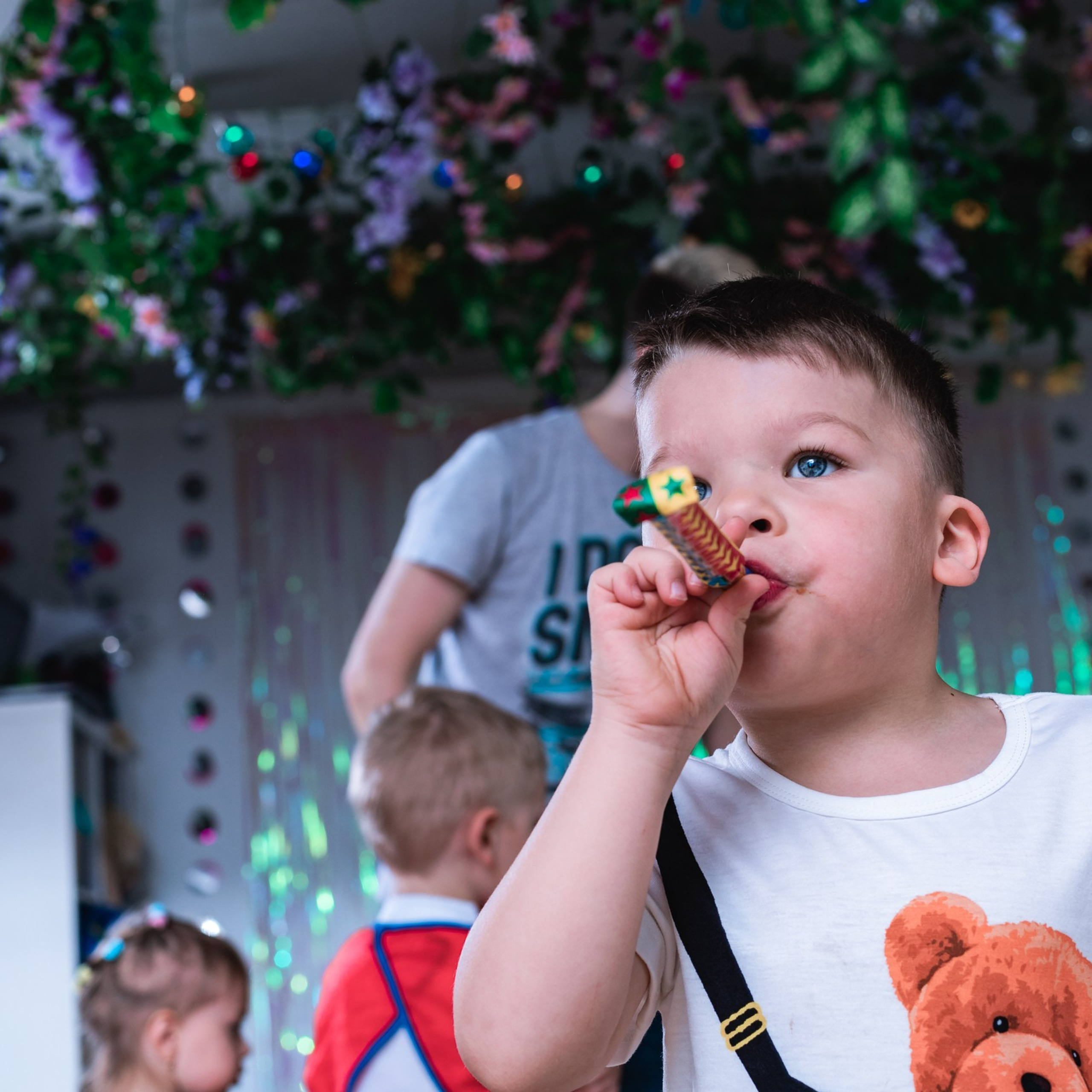 Arvostelut. Ekaterina Mansur, muotokuvafotografi Suomessa (Helsingissä ja Uudellam