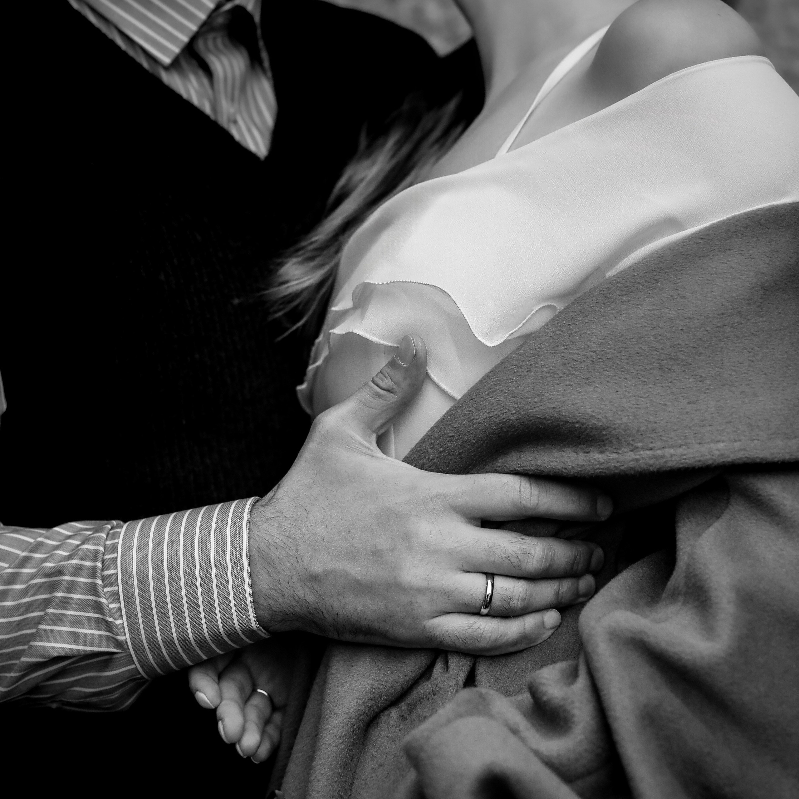 Arvostelut. Ekaterina Mansur, muotokuvafotografi Suomessa (Helsingissä ja Uudellam