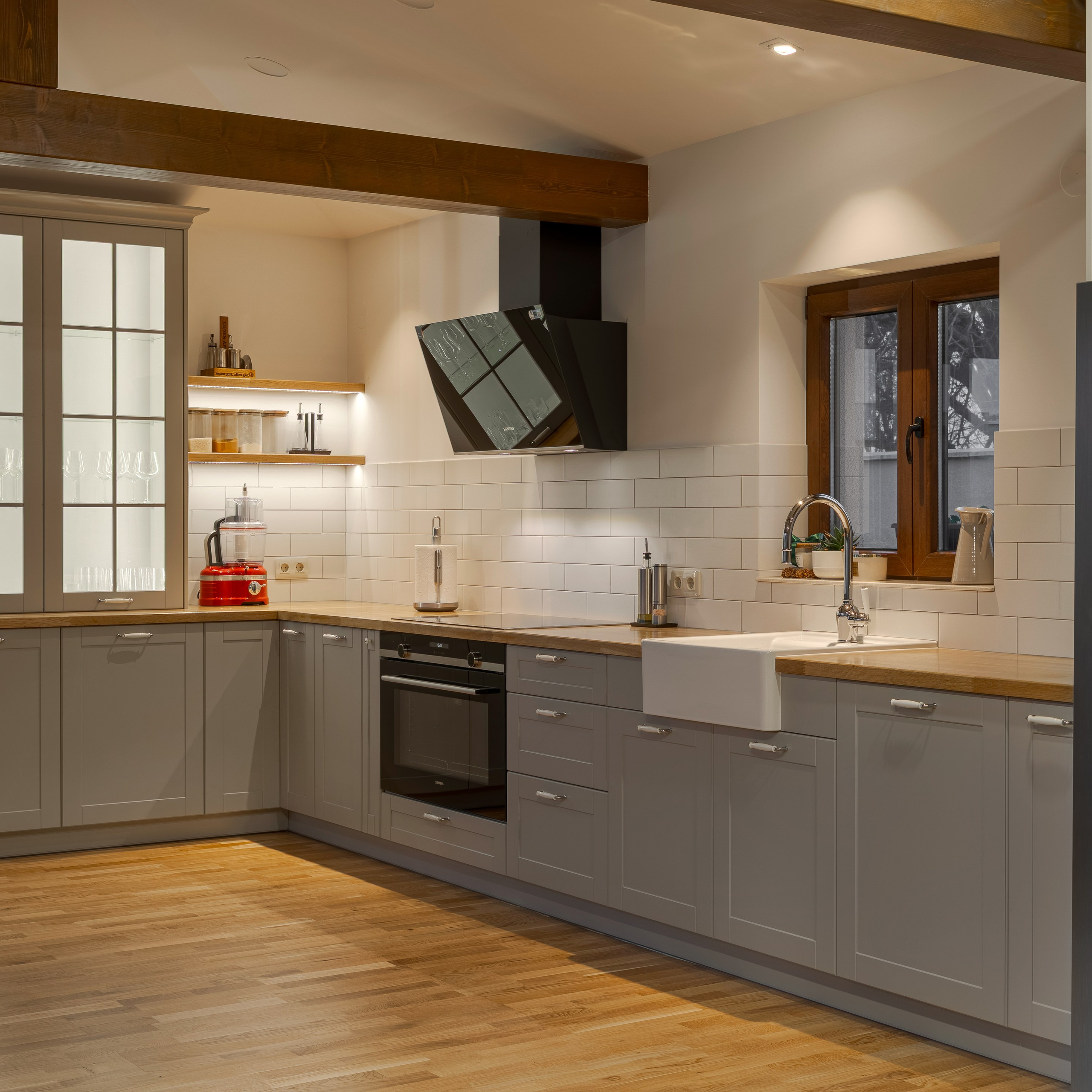 Кухня бижу от мебели Русев