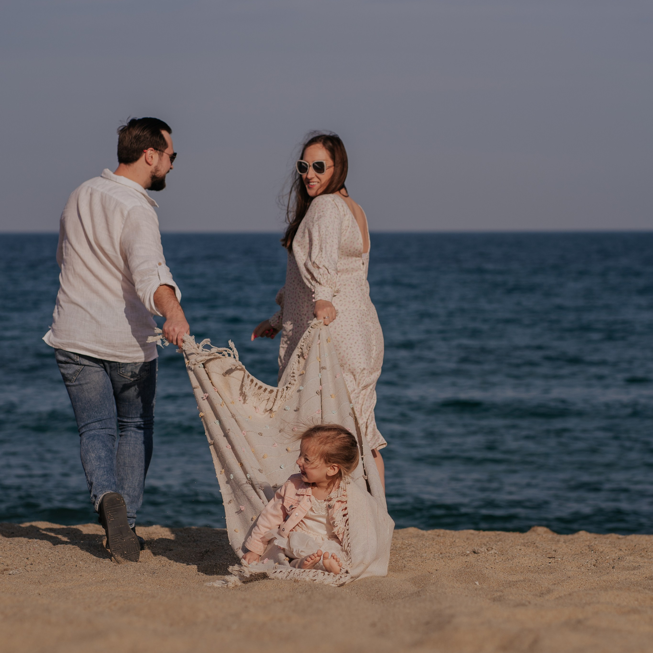 Family Barcelona on the sea
