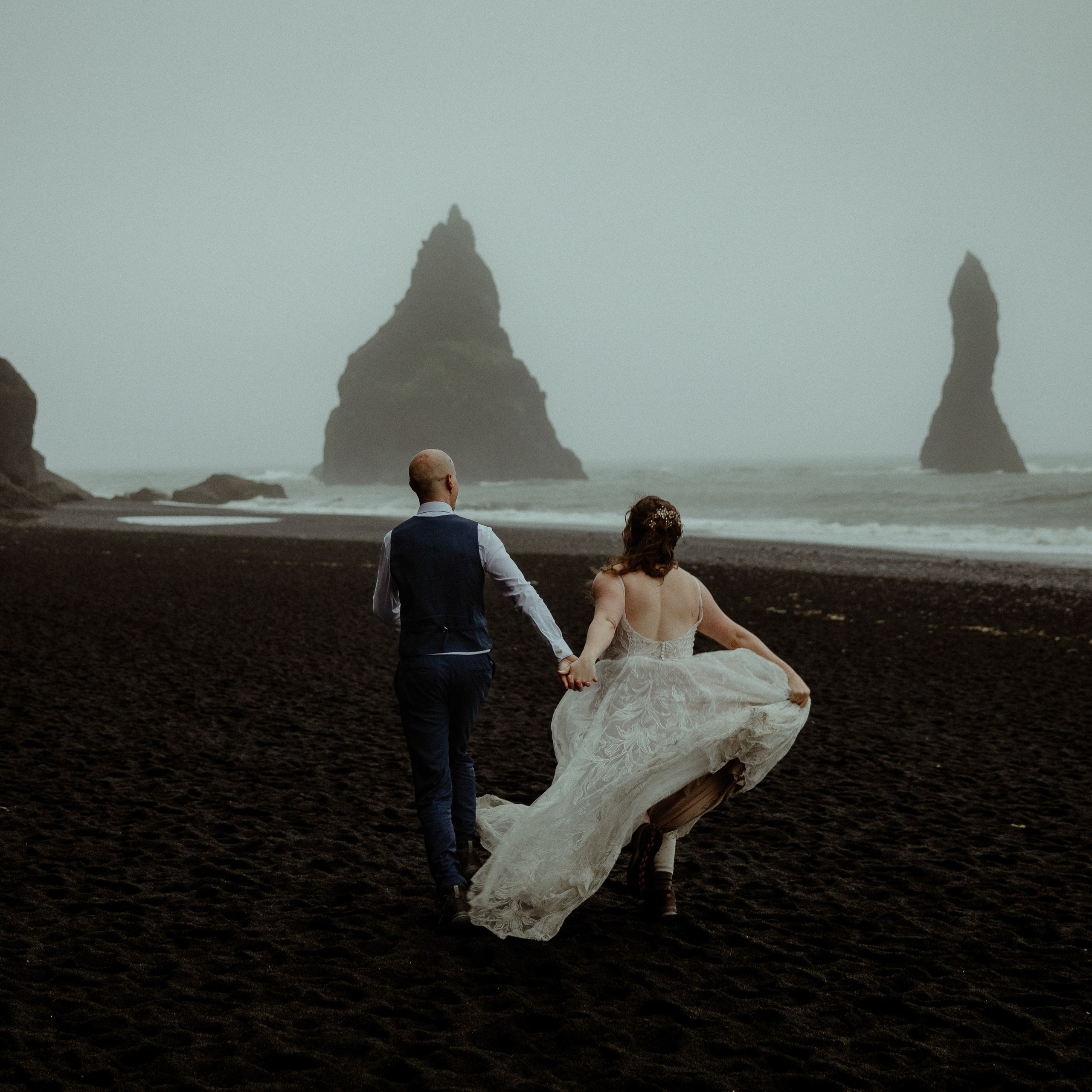 Top 10 best wedding venues in Iceland. Iceland elopement photographer & videographer
