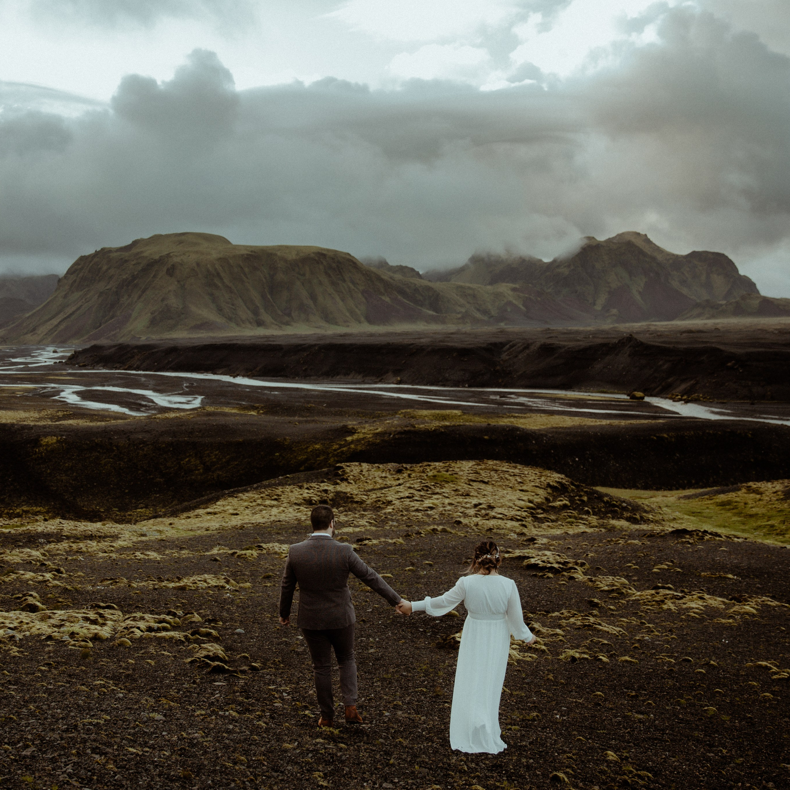 Top 10 best wedding venues in Iceland. Iceland elopement photographer & videographer