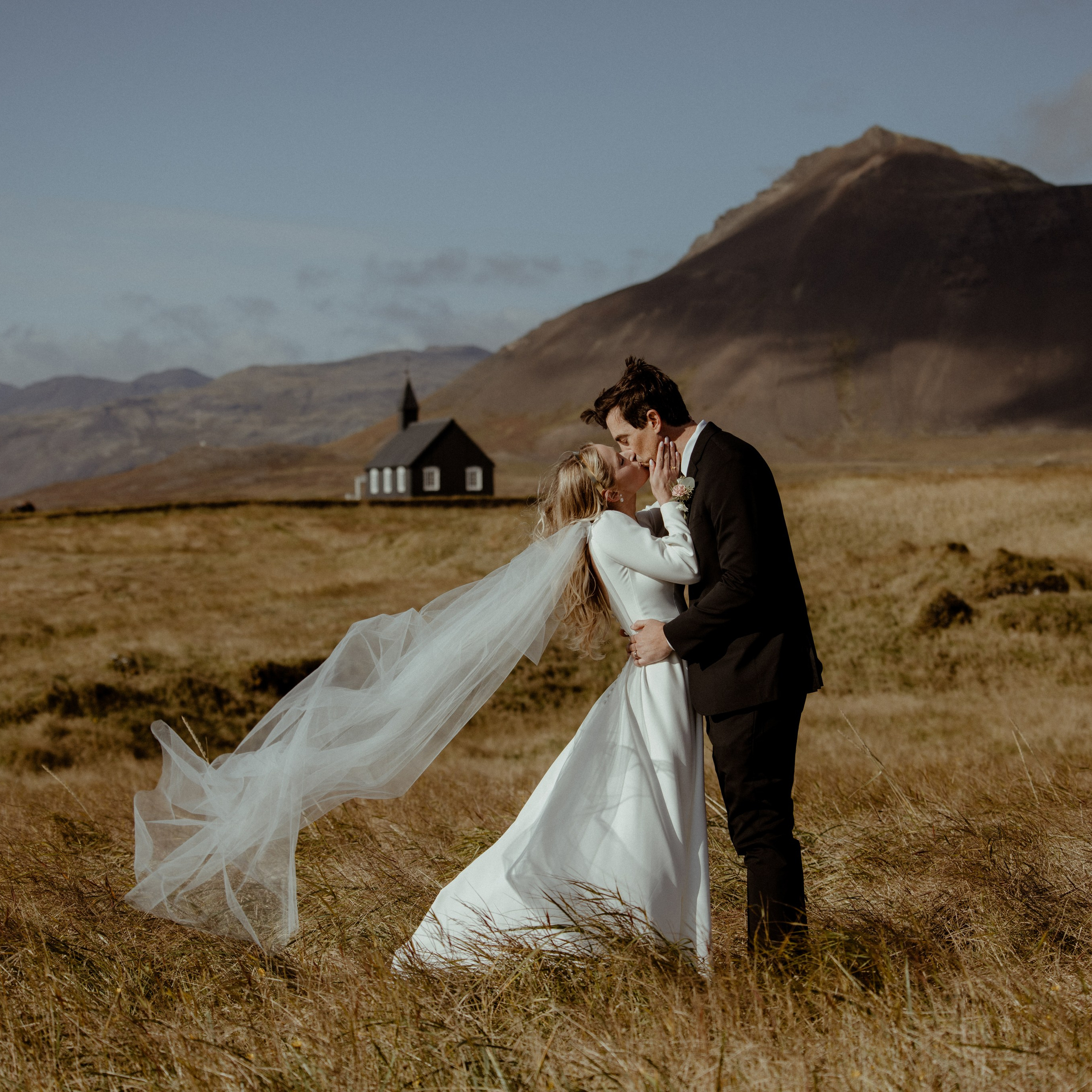 5 Reasons Iceland beats every other elopement destination or why you should elope in Iceland. Iceland elopement photo and video | Nikolaichik Photo