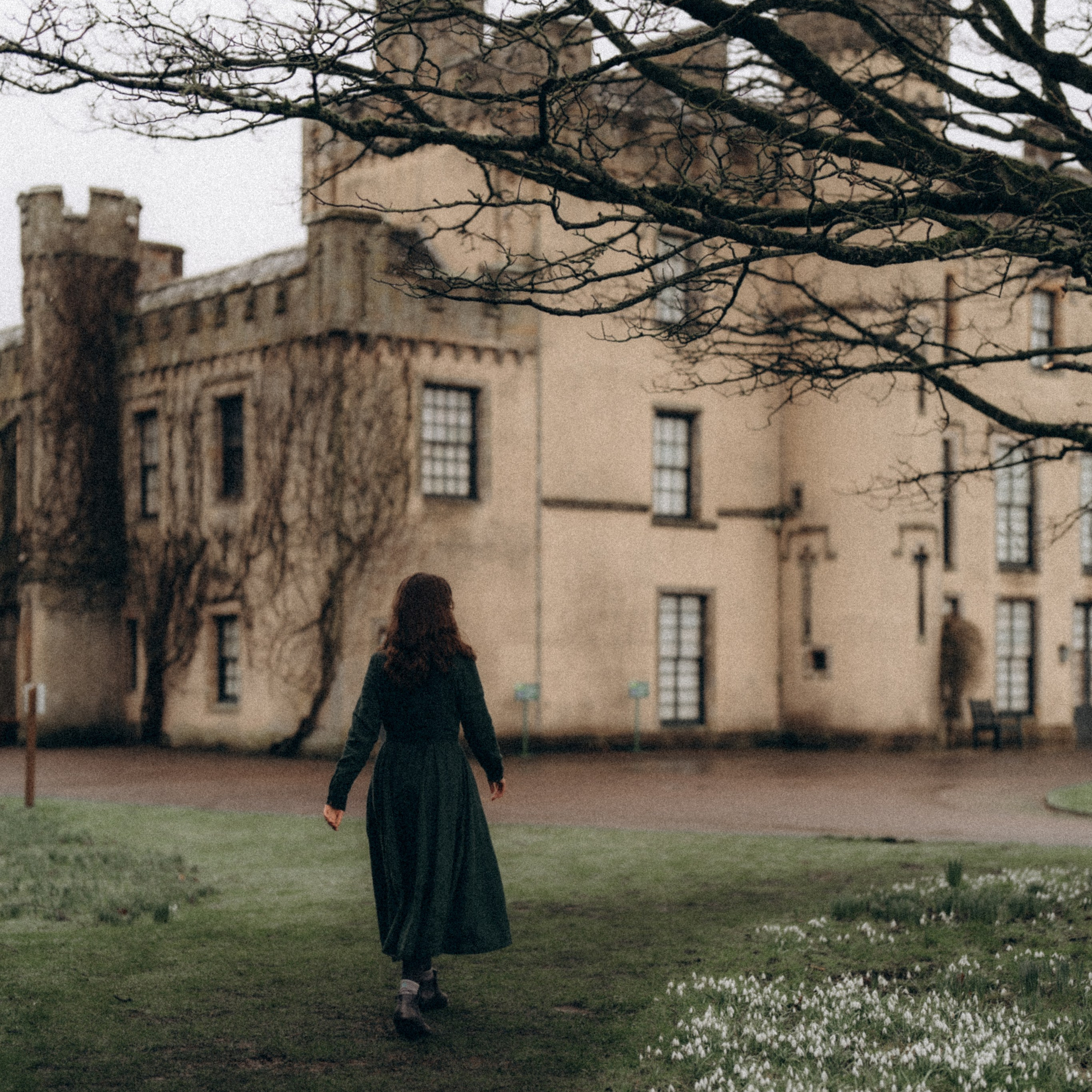 Katia Dar. Photographer & Tour Guide Based in Scotland