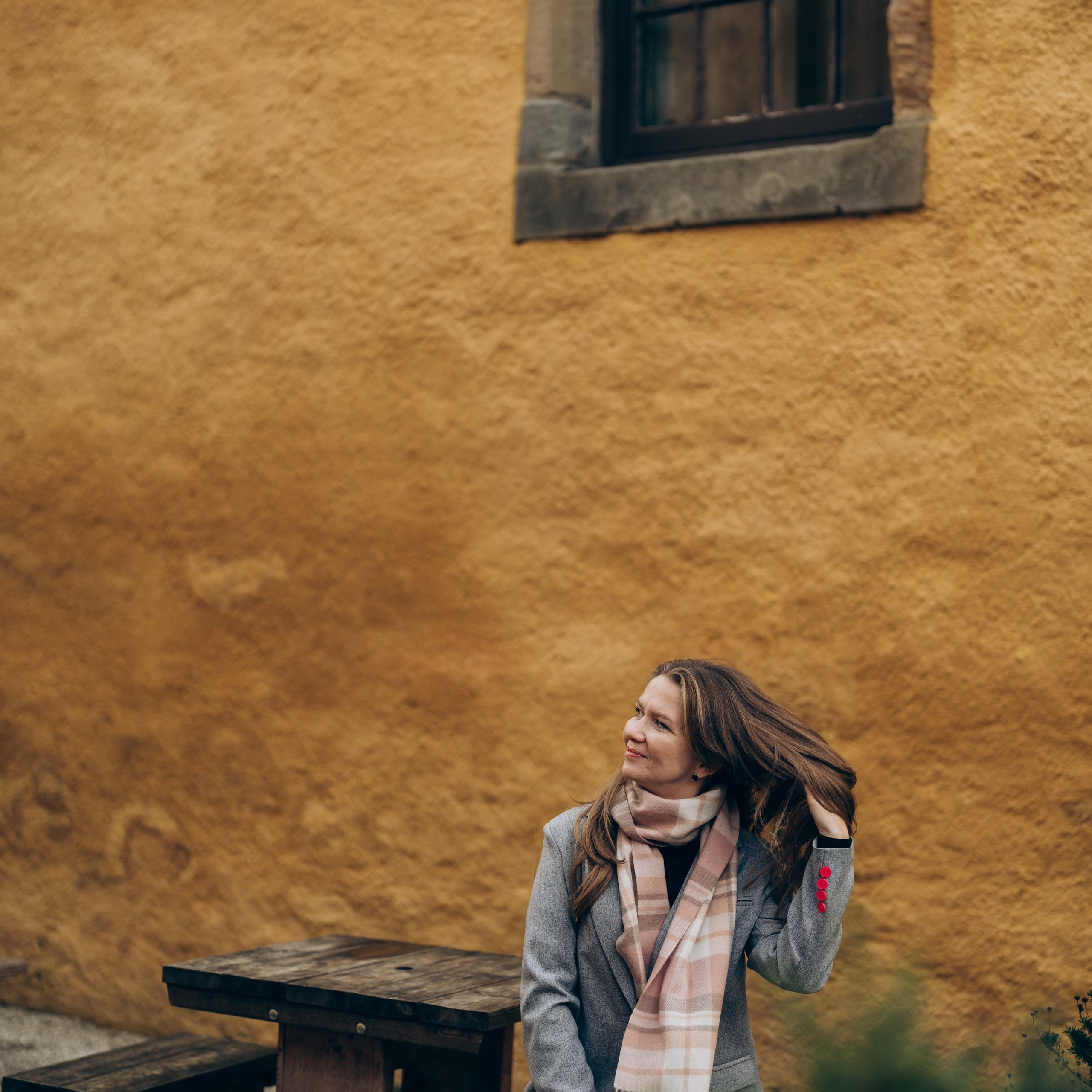 Julia. Photographer & Tour Guide Based in Scotland