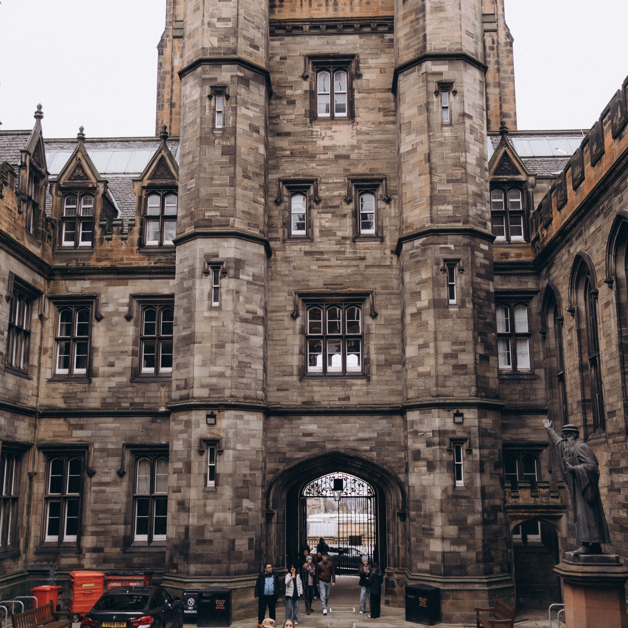 Family trip to Edinburgh. Photographer & Tour Guide Based in Scotland