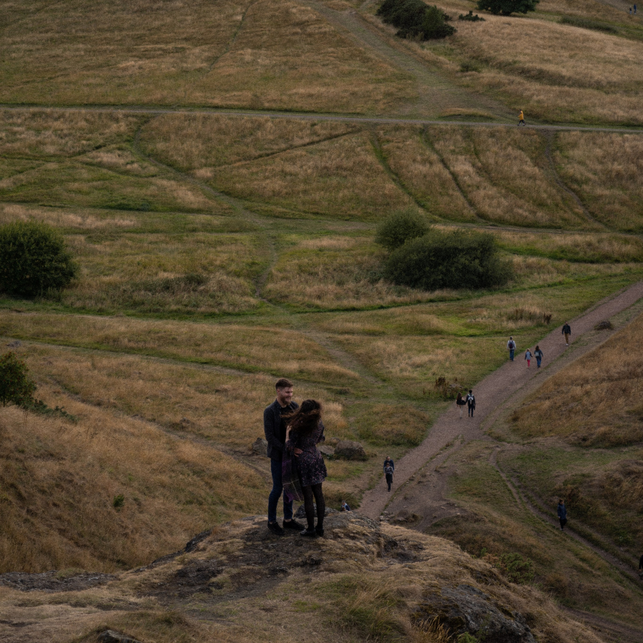 Arthur seat photoshoot. Photographer & Tour Guide Based in Scotland