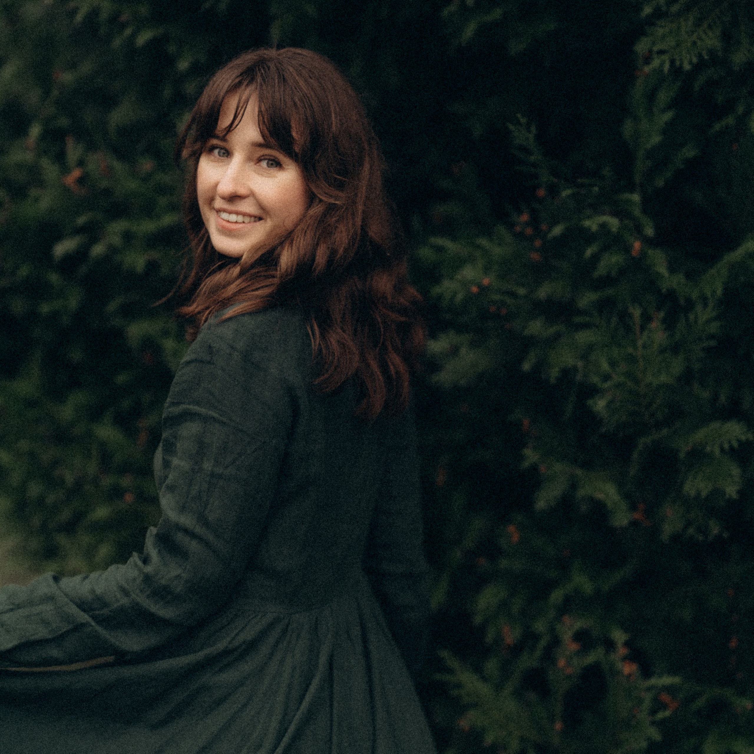 Katia Dar. Photographer & Tour Guide Based in Scotland