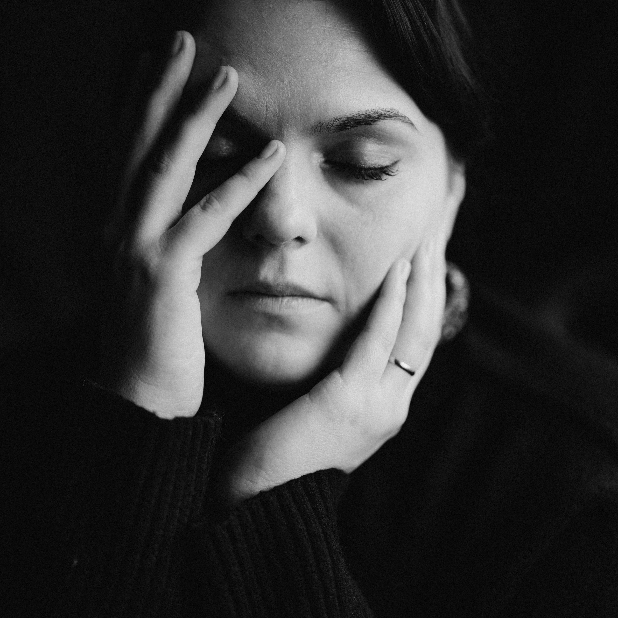 Ksenia. Photographer & Tour Guide Based in Scotland