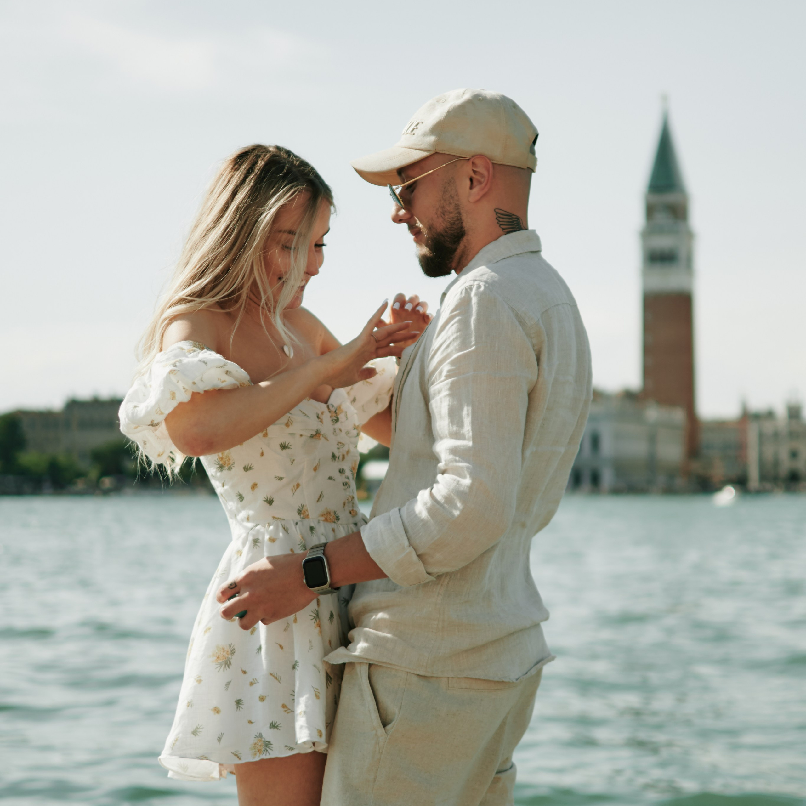 Surprise Engagement Photoshoot in Venice on a Boat