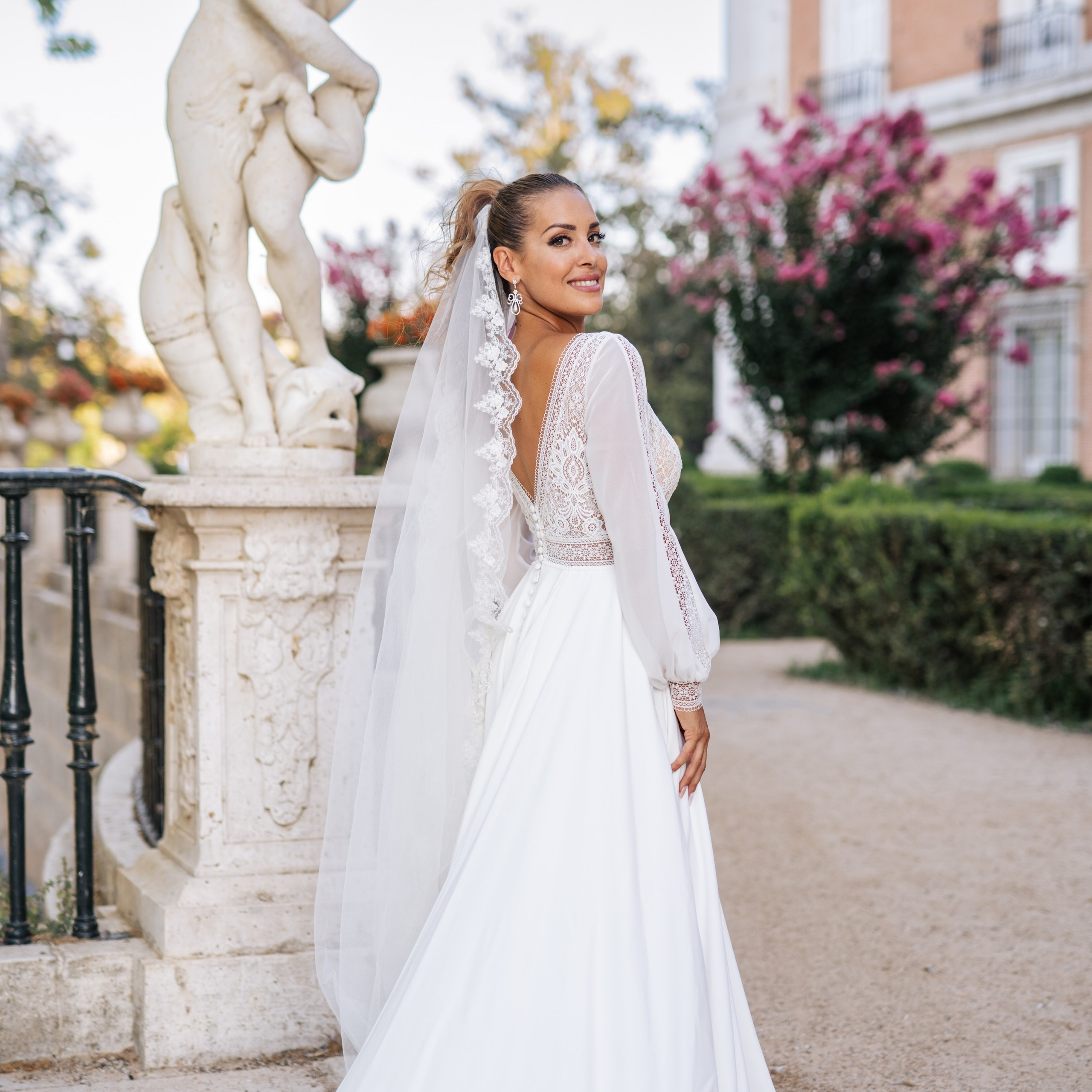 For wedding Salon “Sedka Novias”