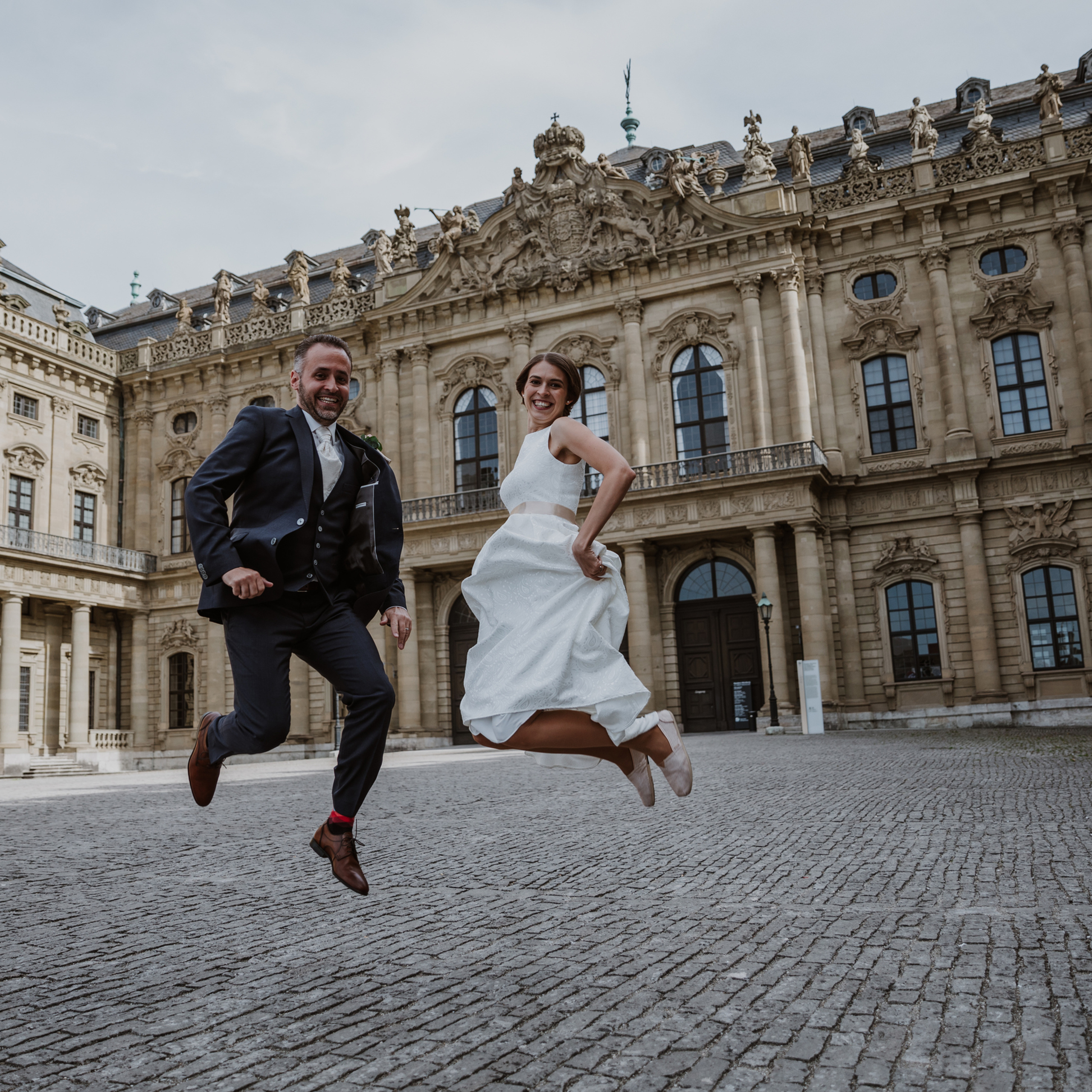 Echte Kundenbewertungen – Fotograf in Aschaffenburg für Hochzeiten, Familien und mehr. Hochzeitsfotograf in Aschaffenburg & Miltenberg – Aus Momenten werden Erinnerungen