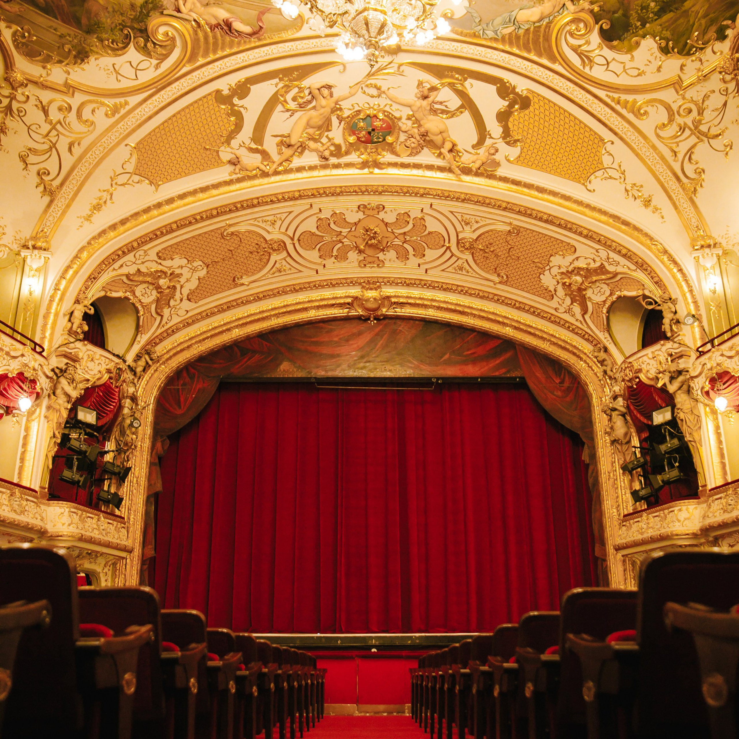 Recenziile. Iurkovski PHOTOGRAPHY in Europe. Luxury destination weddings and events