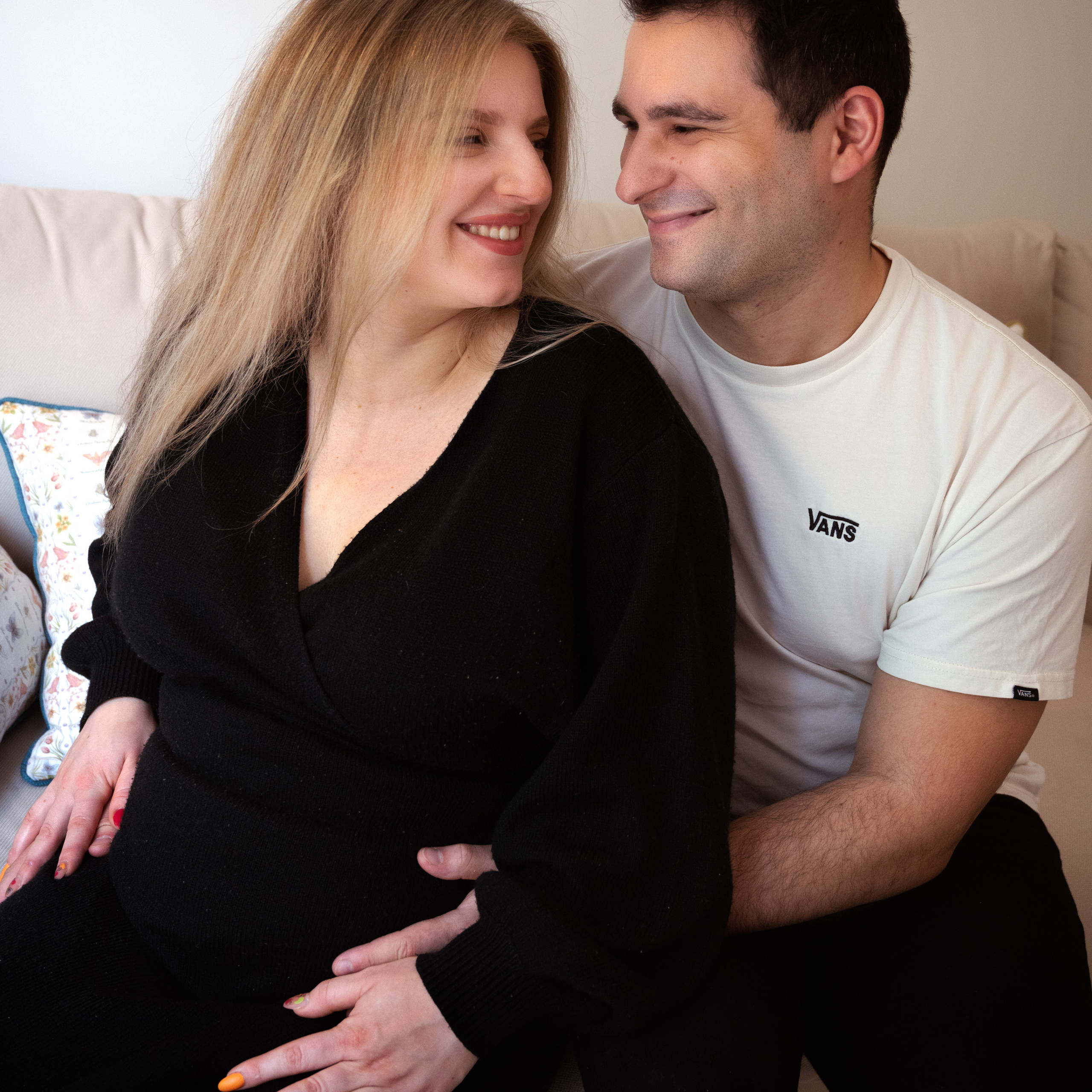 At-Home Pregnancy Photoshoot | Cozy & Natural Portraits. Rapley Photography | West Yorkshire Wedding & Portrait Photographer