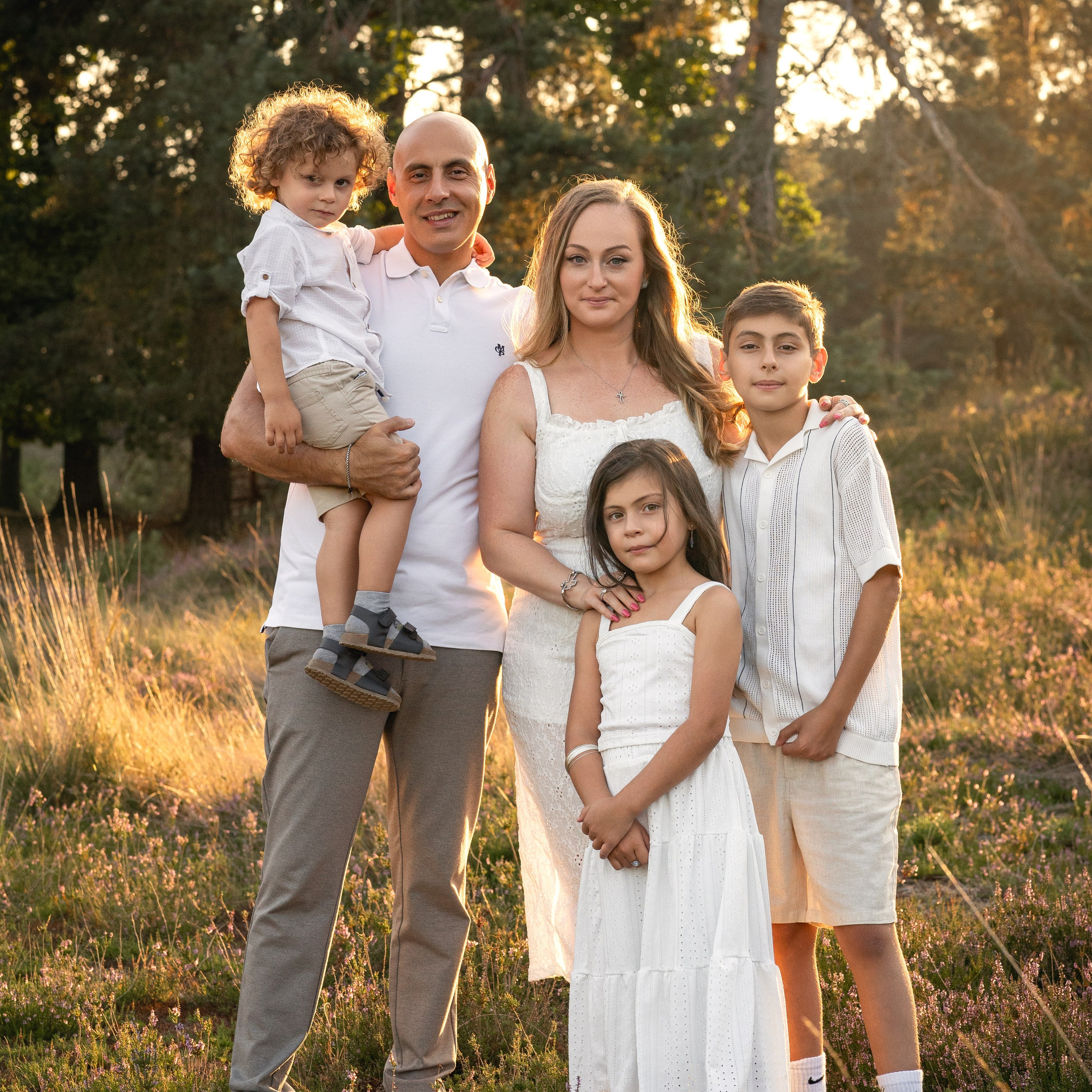 Familienfotografie im Freien – Familie in Gifhorn