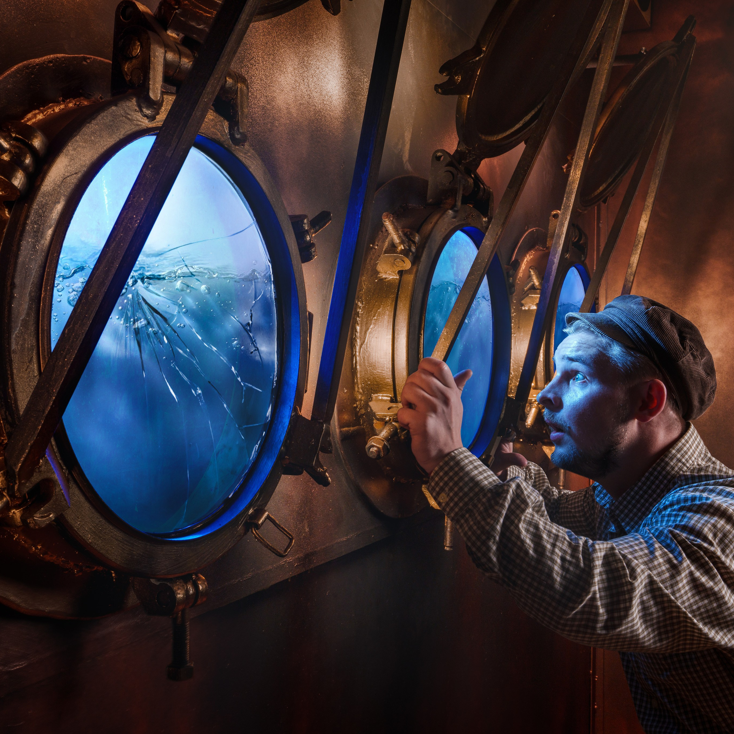 Advertising photos for the website of Escape room Claustrophobia. Dmitrii Shmatov — High-End Portrait & Fashion Photographer in Milan