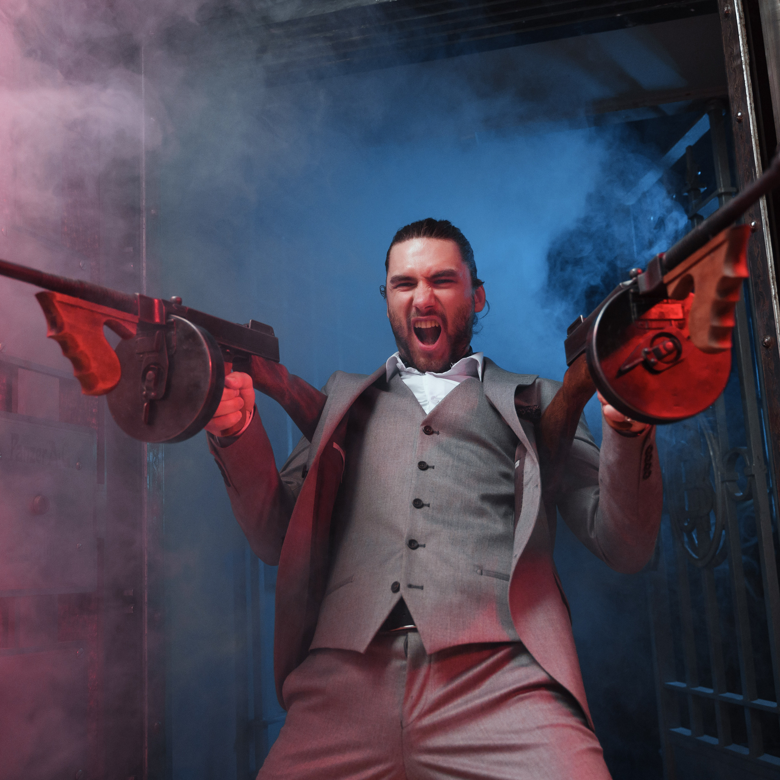 Men’s suits photography. Il fotografo Dmitrii Shmatov