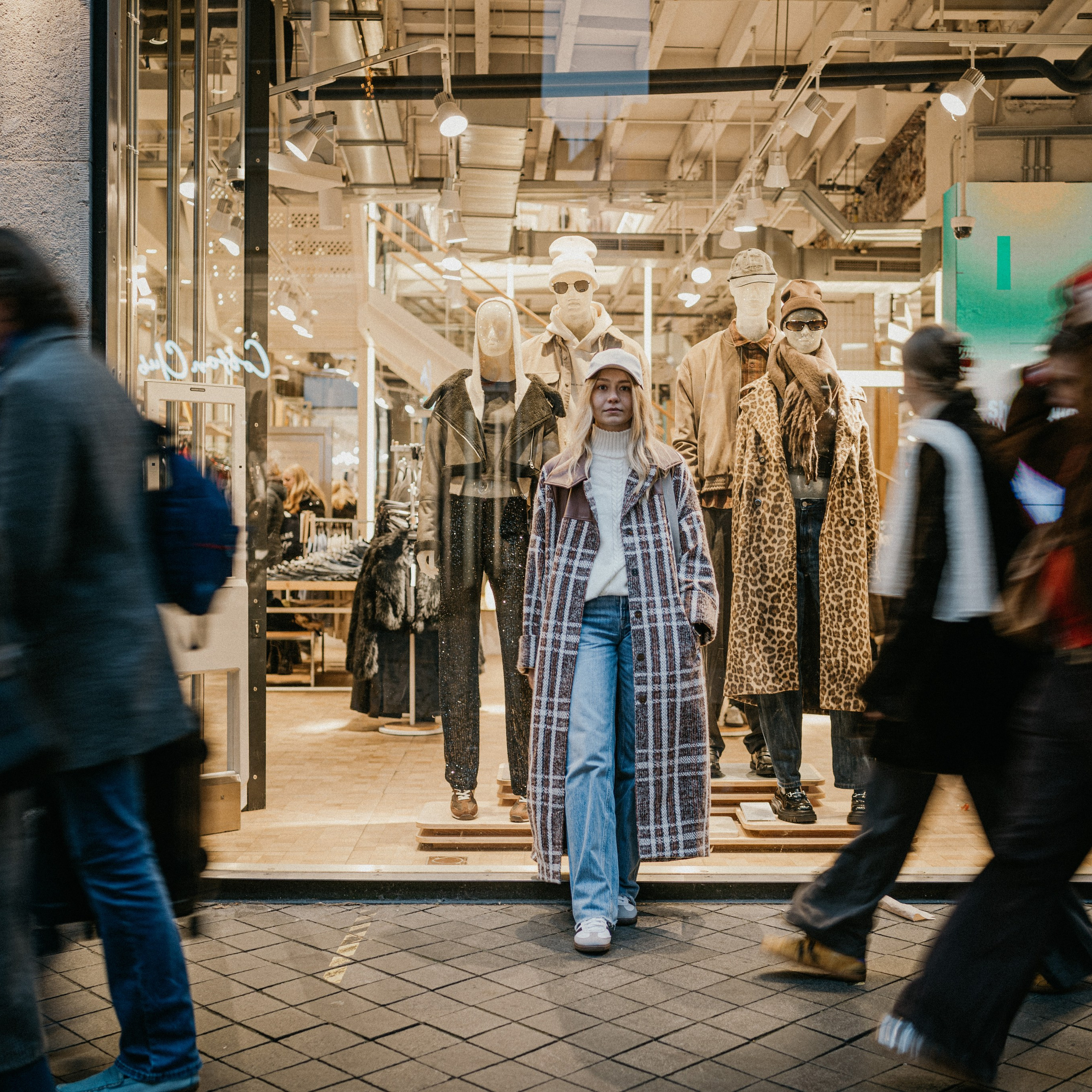 Stories. Portrait photographer in Germany and all over Europe Mischa Blank