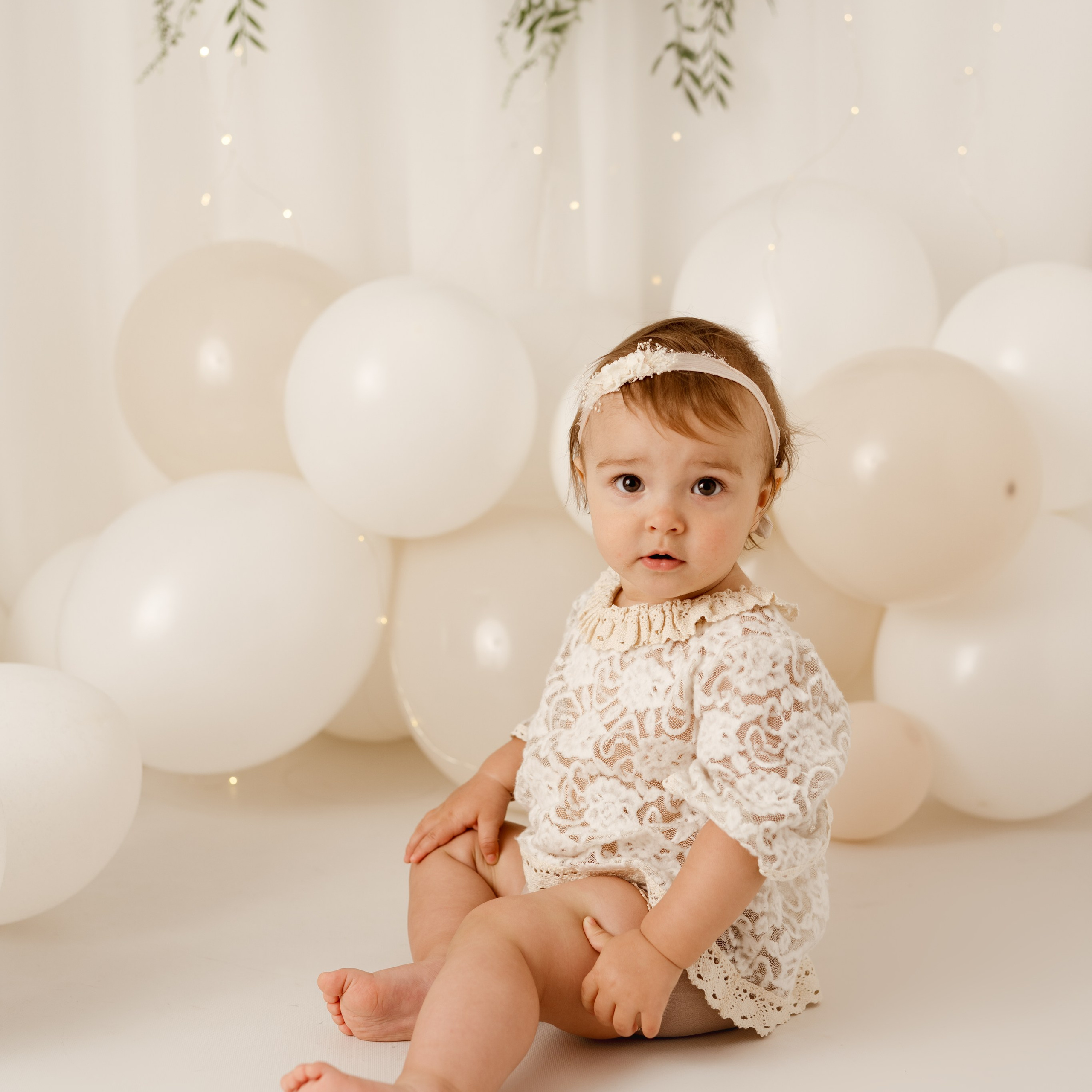 Sesja roczkowa i dziecięca w Łodzi. Fotograf Łódź - sesja ciążowa, noworodkowa, dziecięca. Studio w Łodzi