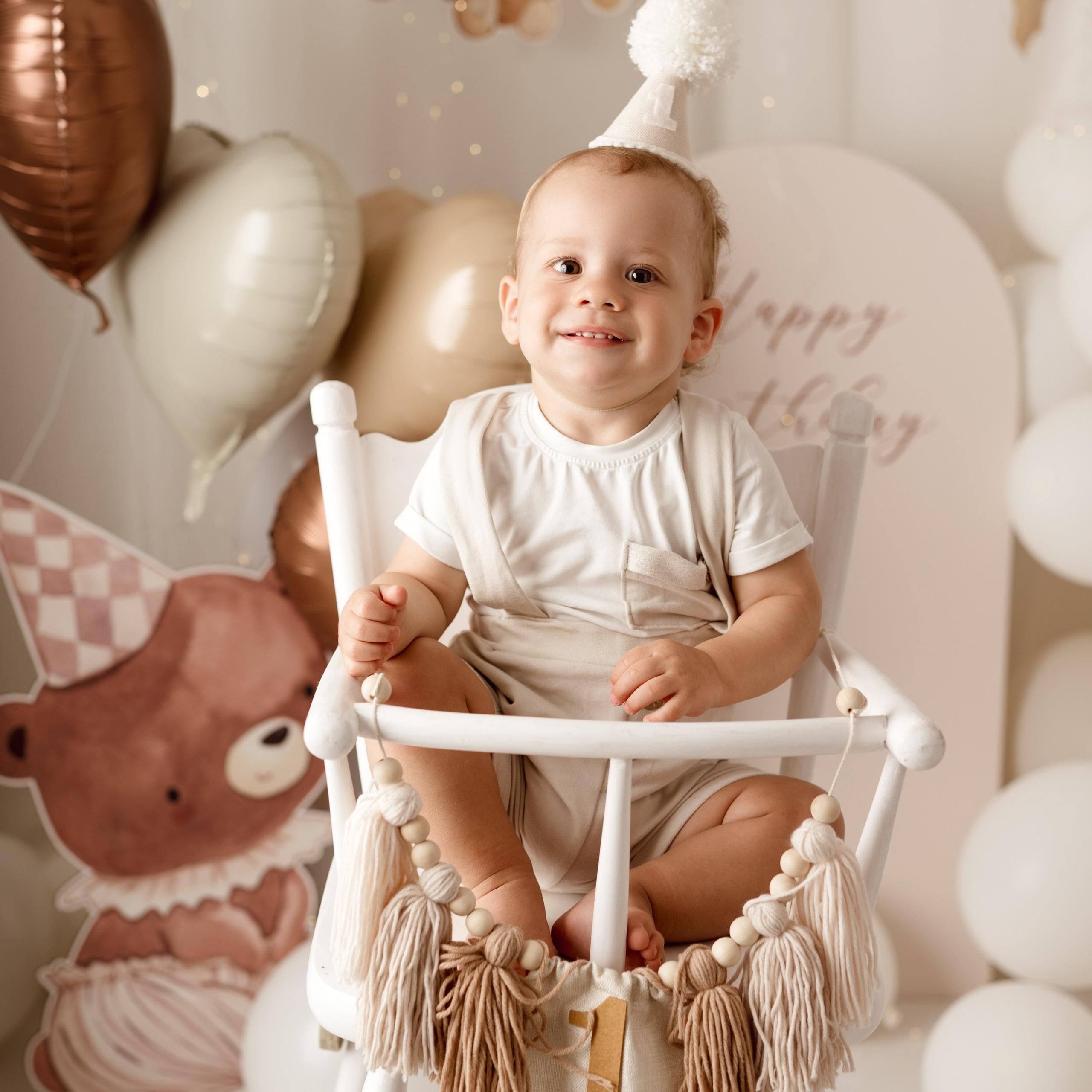 Sesja roczkowa i dziecięca w Łodzi. Fotograf Łódź - sesja ciążowa, noworodkowa, dziecięca. Studio w Łodzi