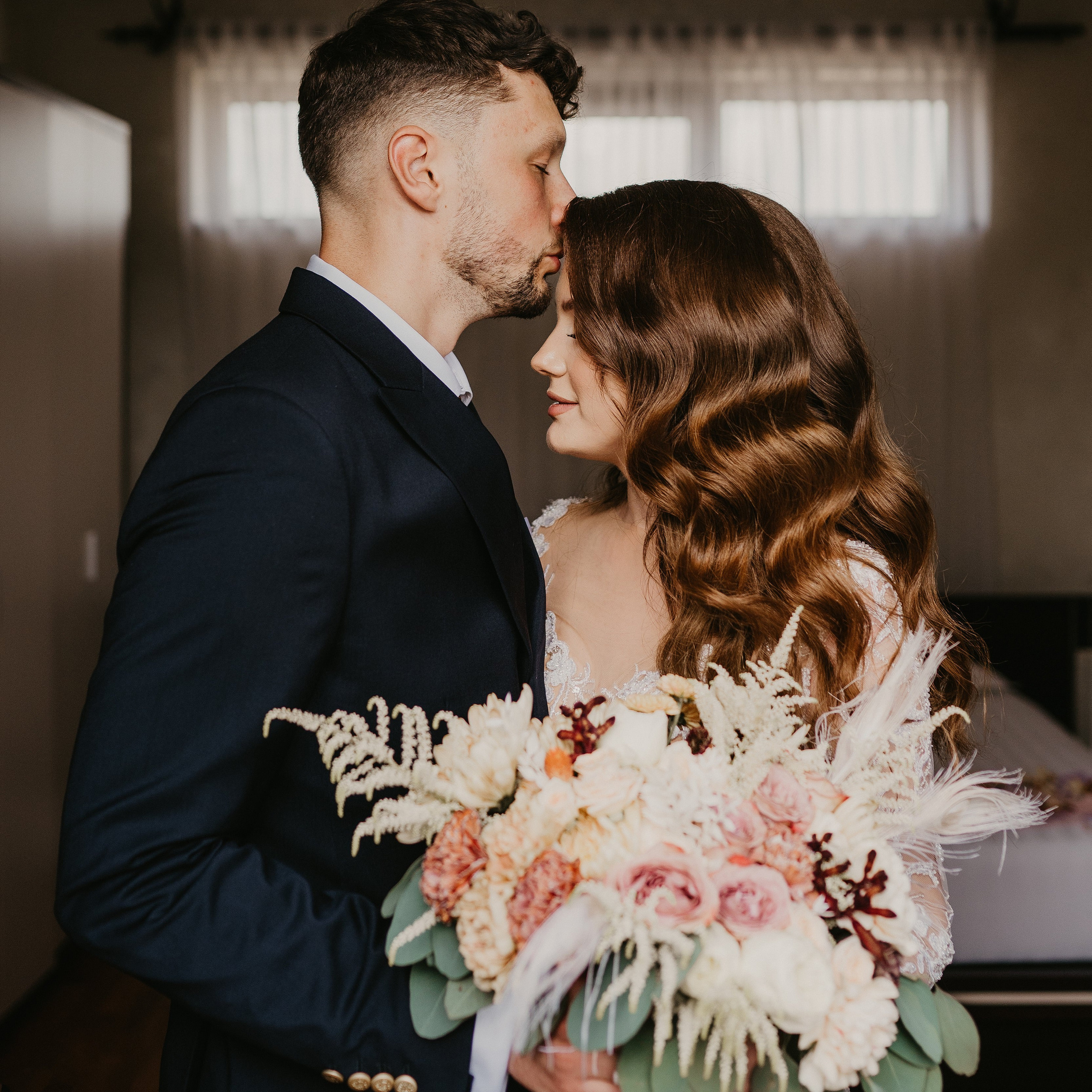 Reviews. Valentin Melen — wedding photographer